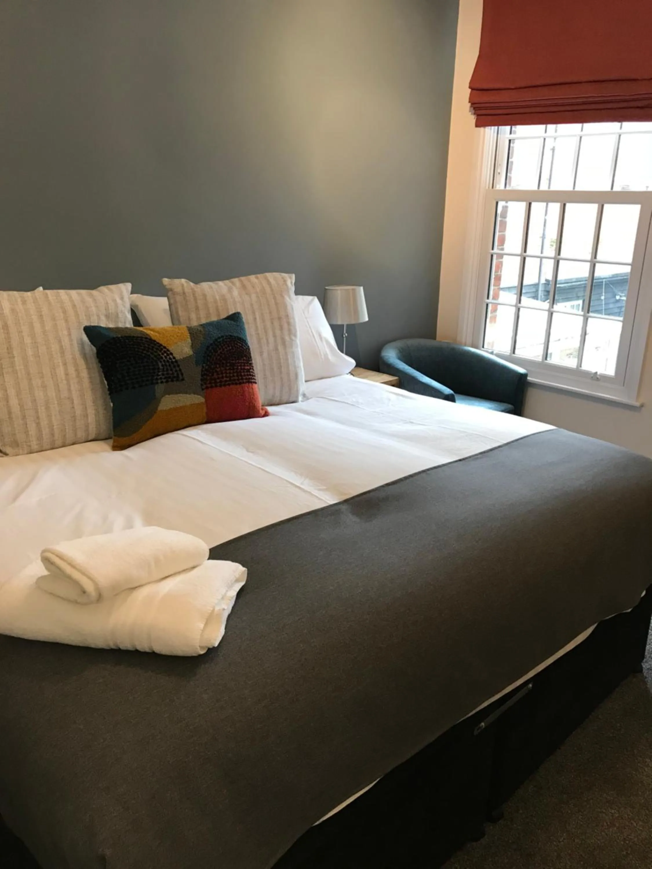 Bed in Iffley Town House