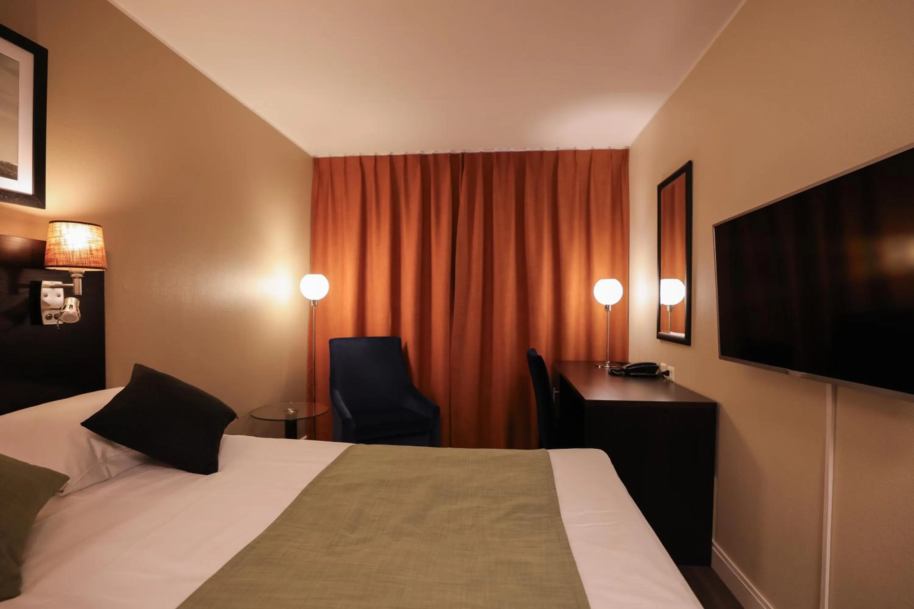 Bed in Quality Hotel Florø