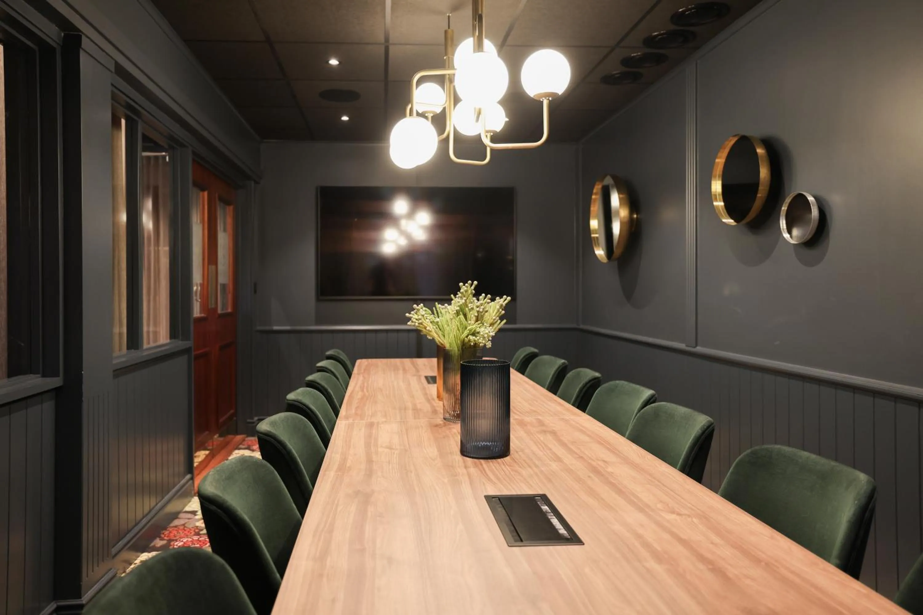 Restaurant/places to eat in Quality Hotel Florø