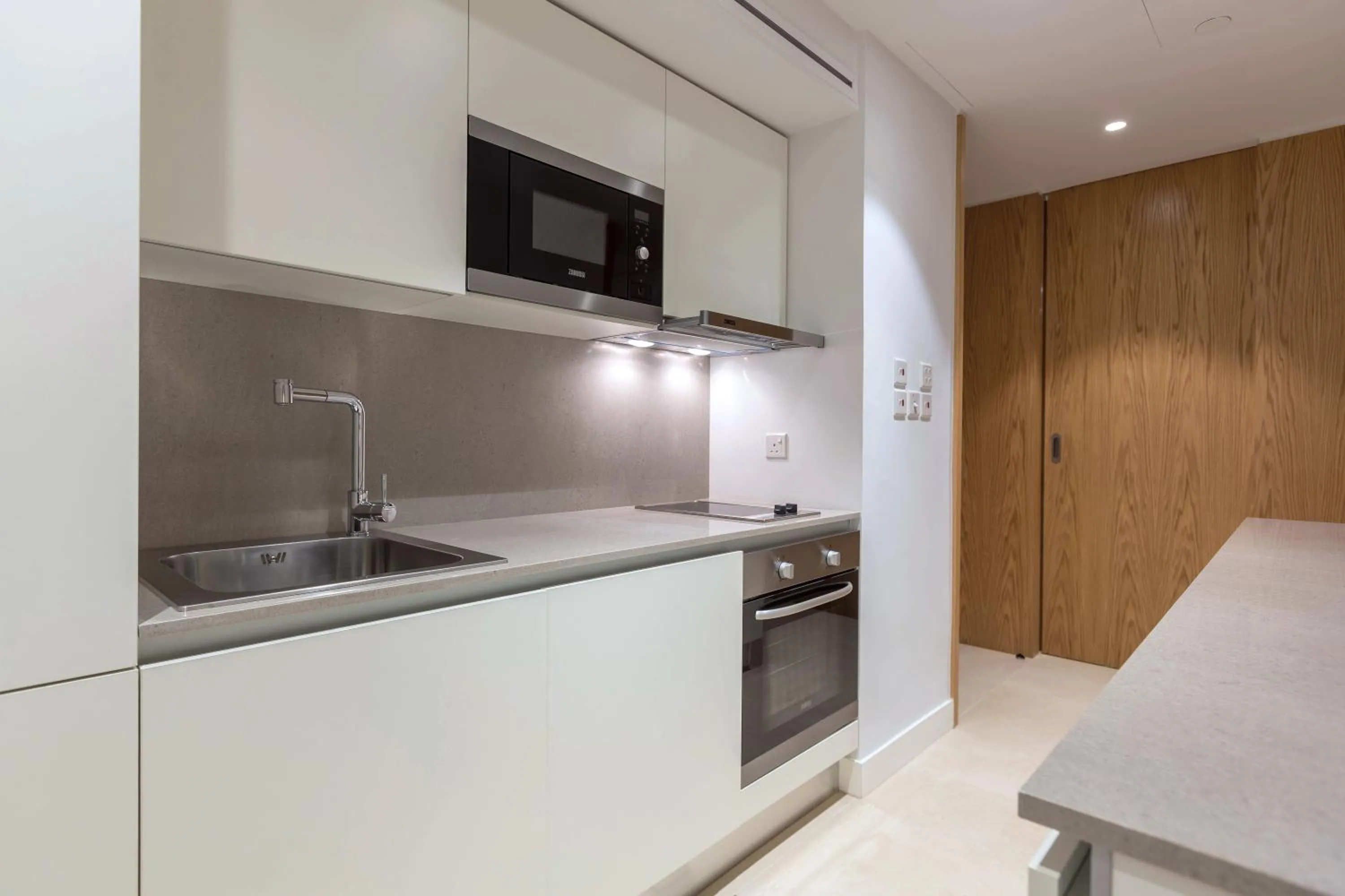 Kitchen or kitchenette in Delta Hotel Apartments