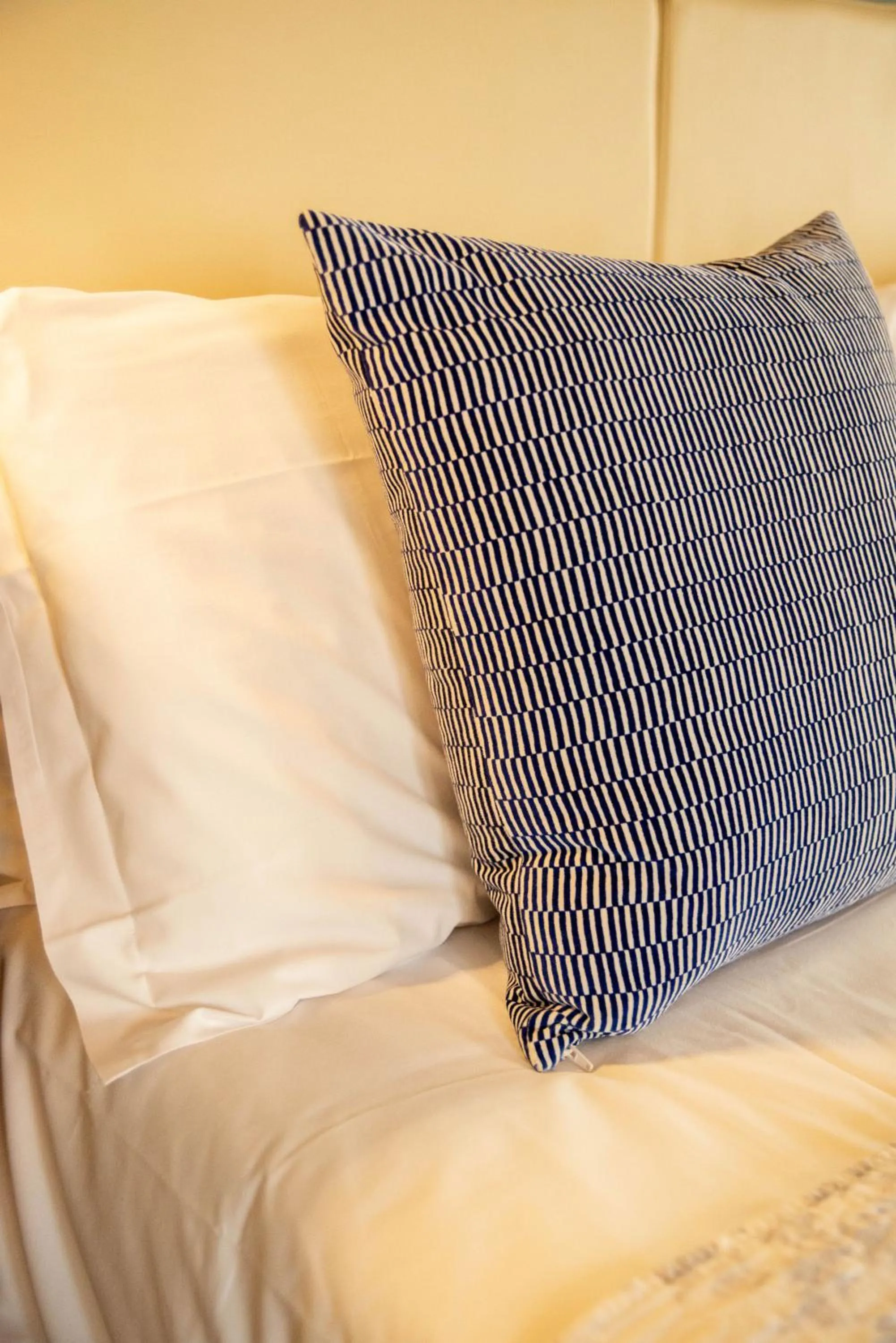 Bed in Pietra di Verona Residenza