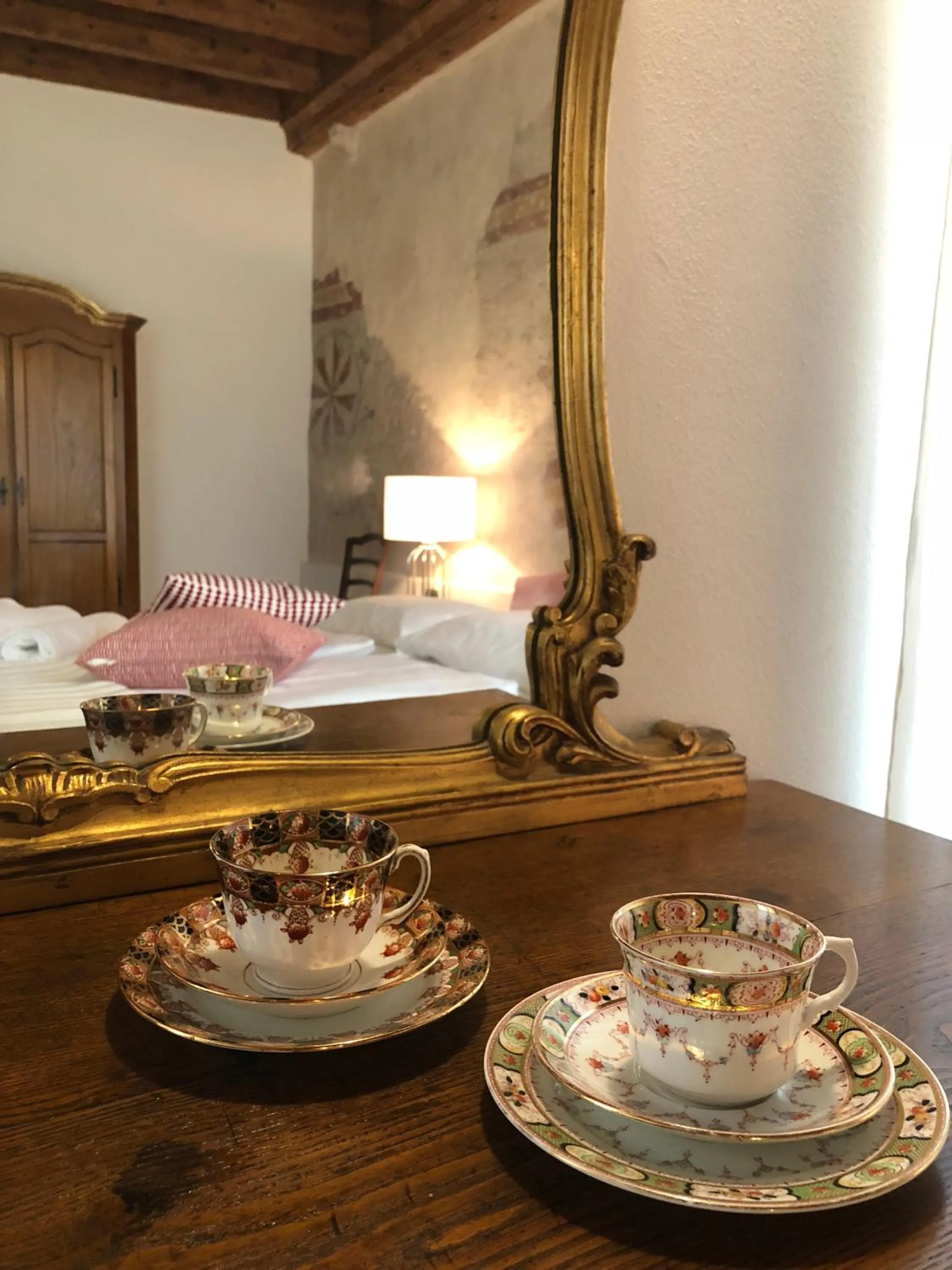 Decorative detail, Bed in Pietra di Verona Residenza