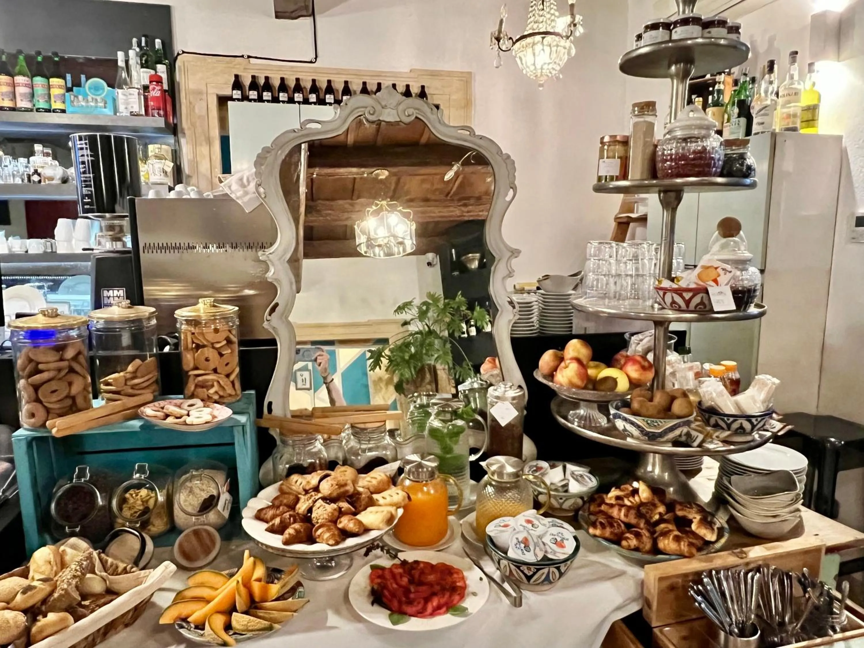 Breakfast in Pietra di Verona Residenza