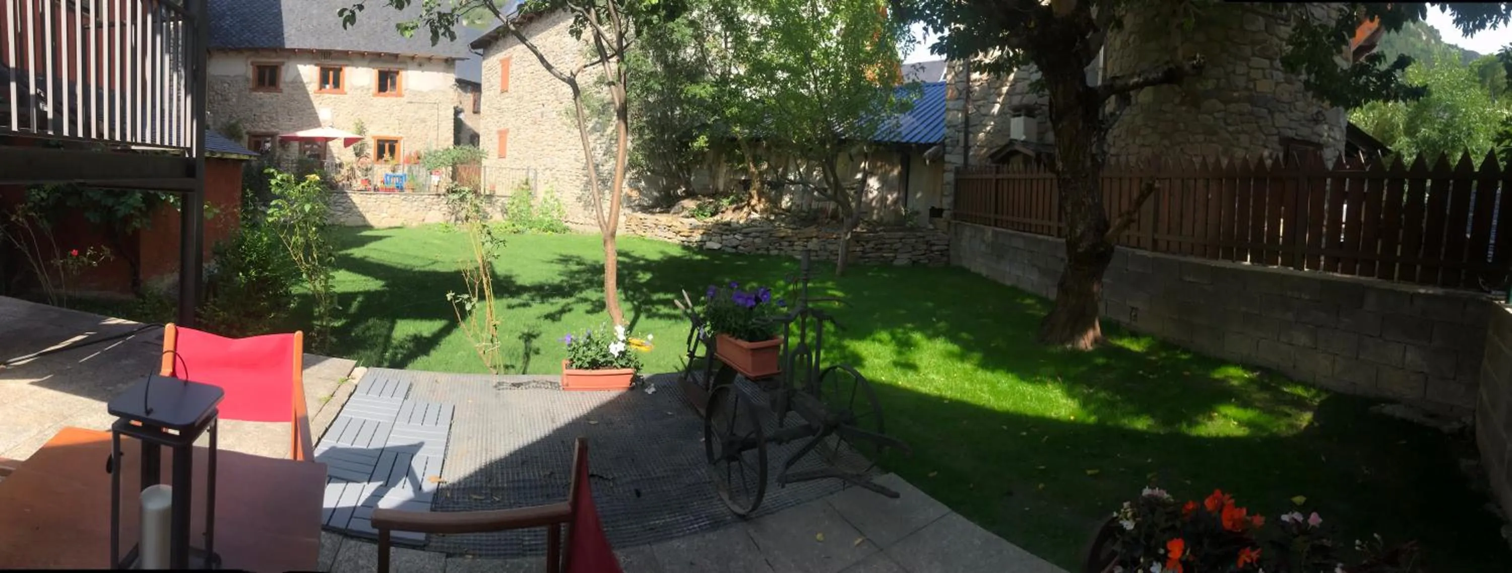 Patio in Hotel Saueth