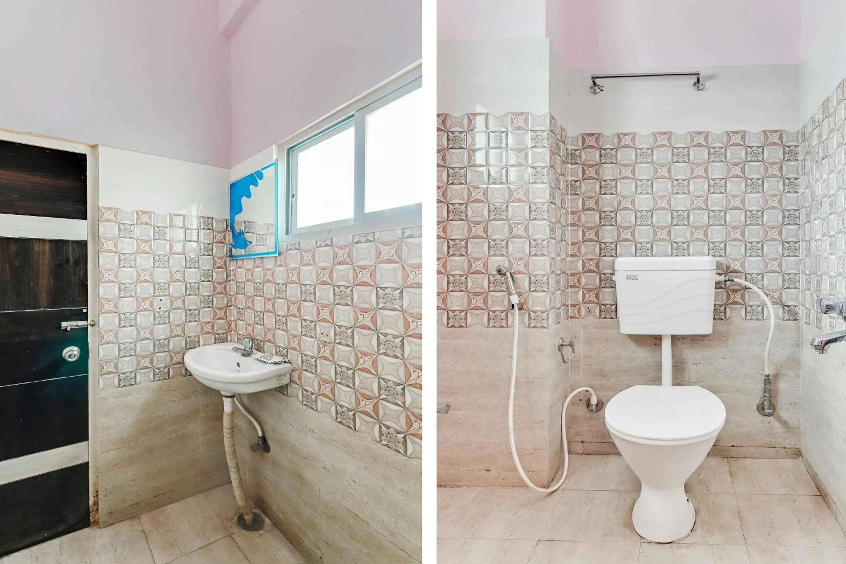 Bathroom in Hotel O Aaira Inn