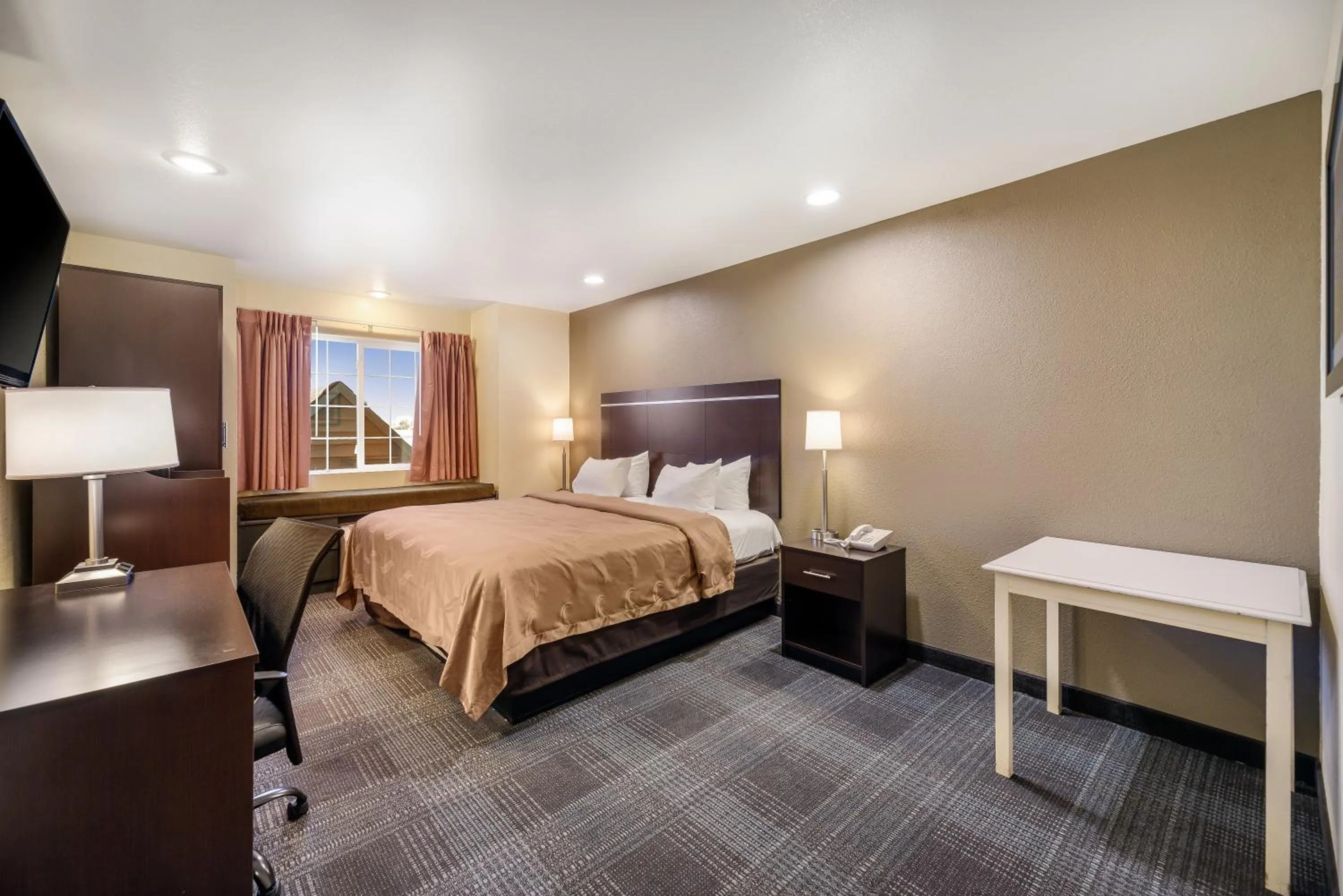Photo of the whole room, Bed in Quality Inn & Suites near NAS Fallon