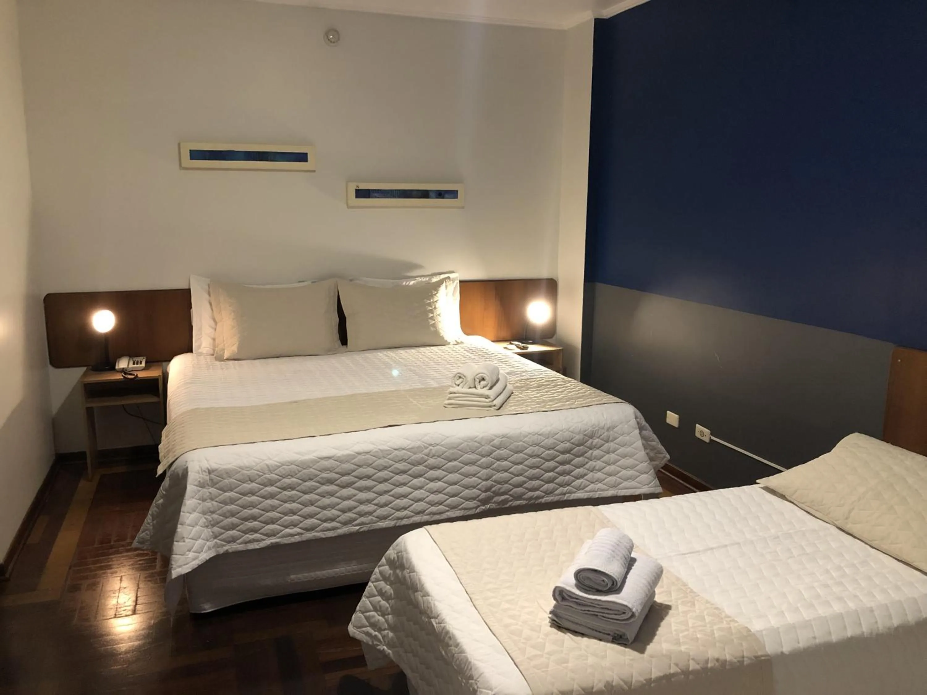 Photo of the whole room, Bed in Minas Garden Hotel