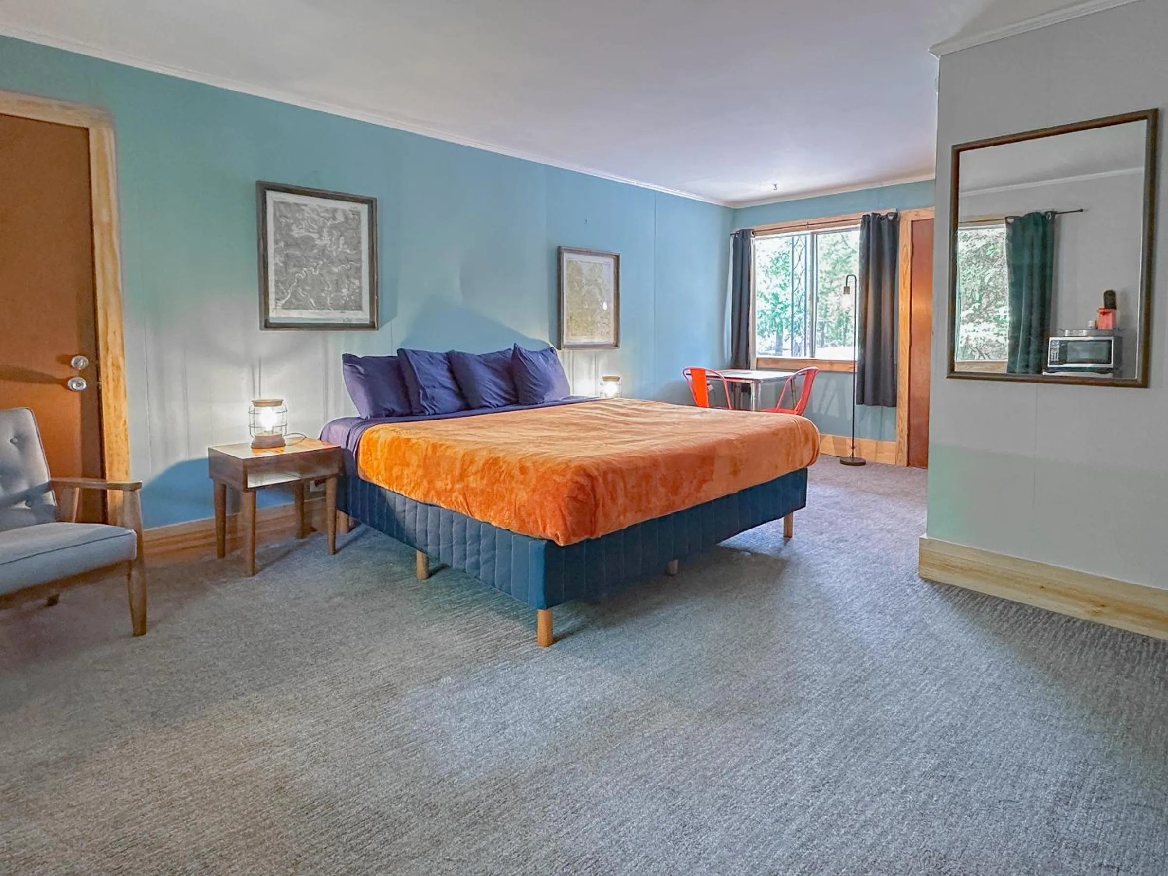 Bed in The Wanderoo Lodge