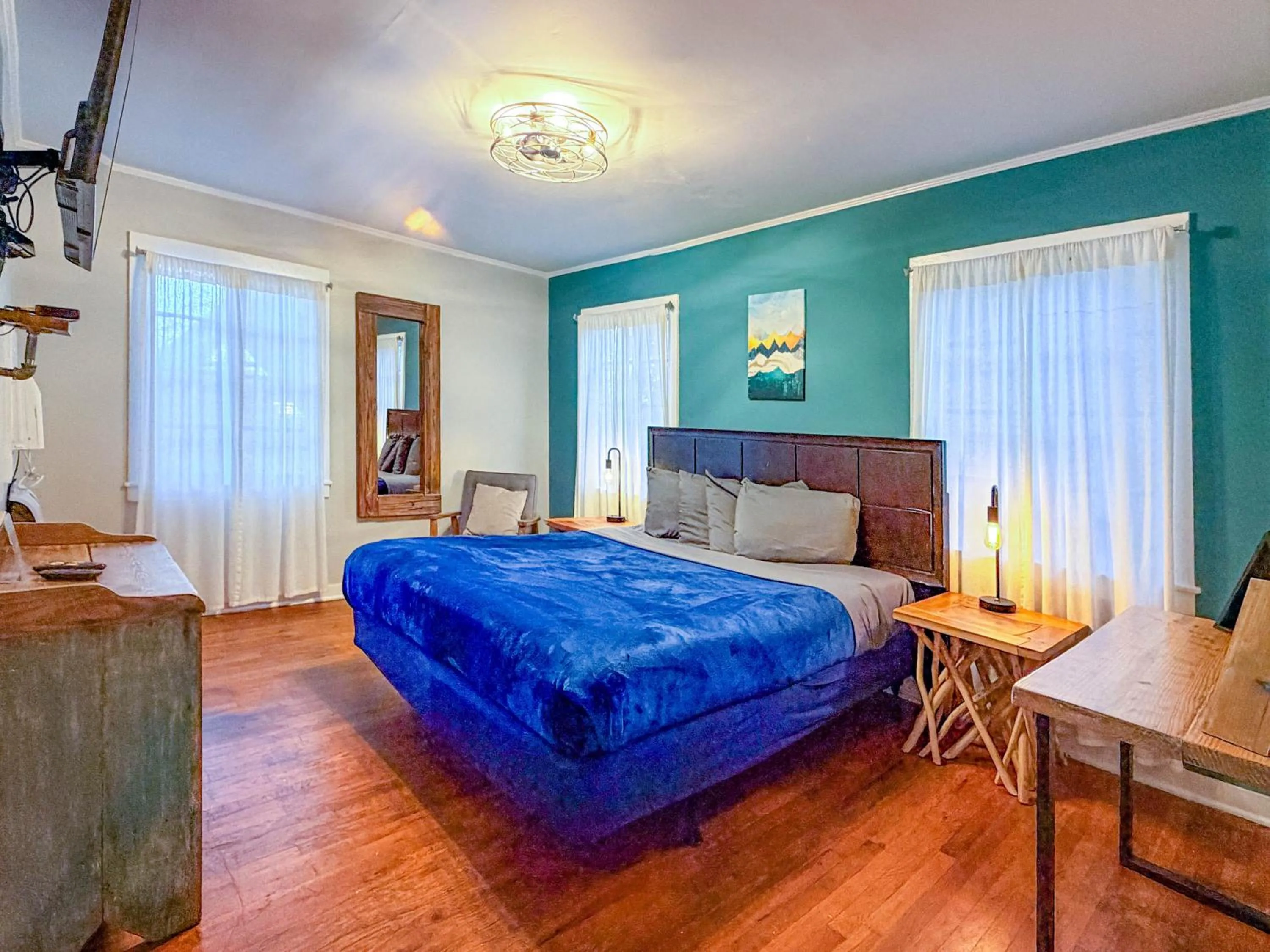 Bed in The Wanderoo Lodge