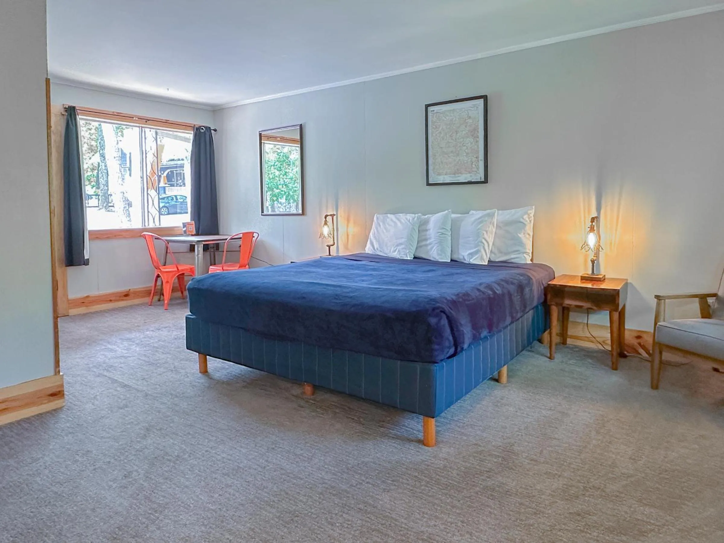 Bed in The Wanderoo Lodge