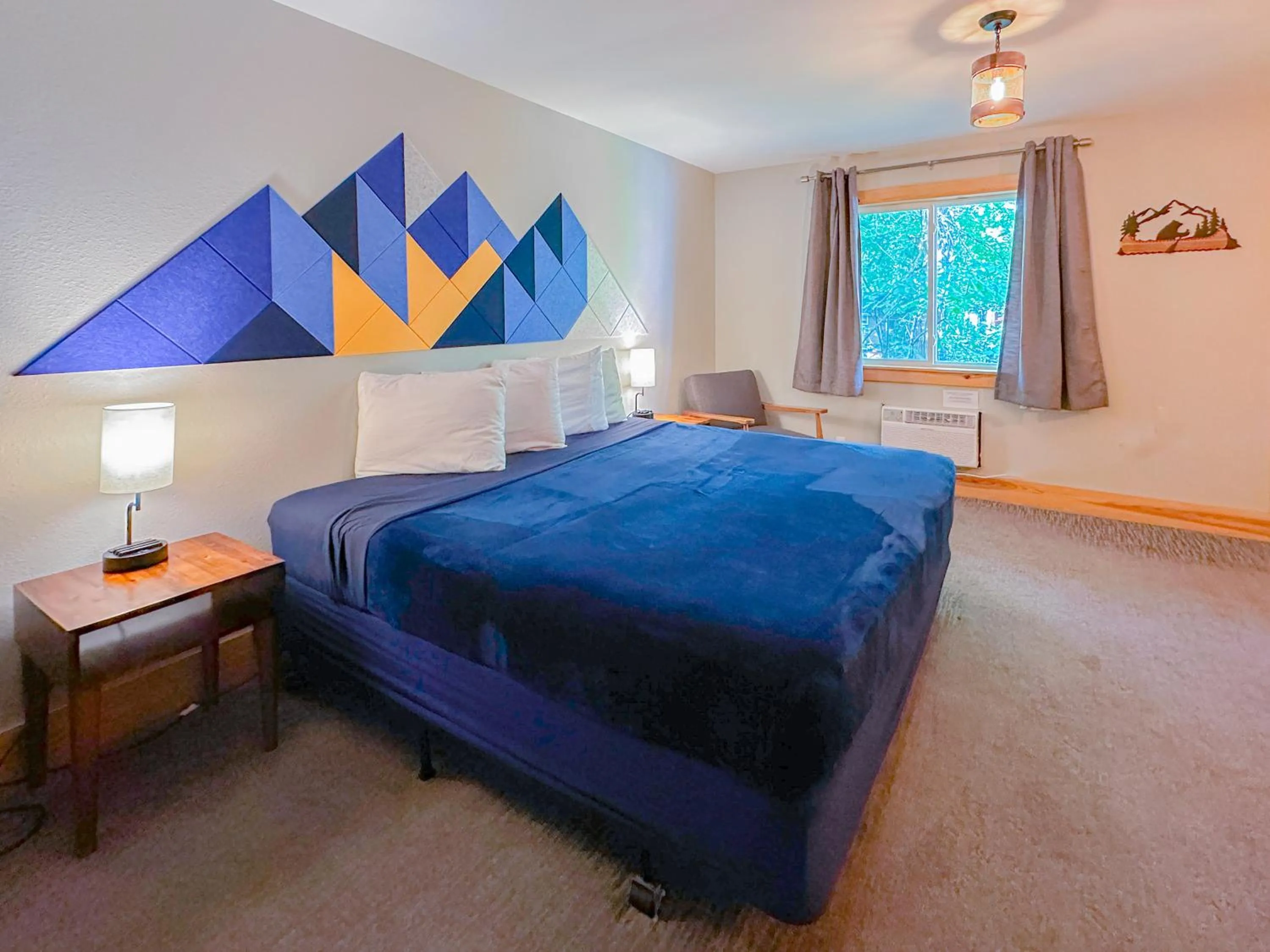 Bed in The Wanderoo Lodge