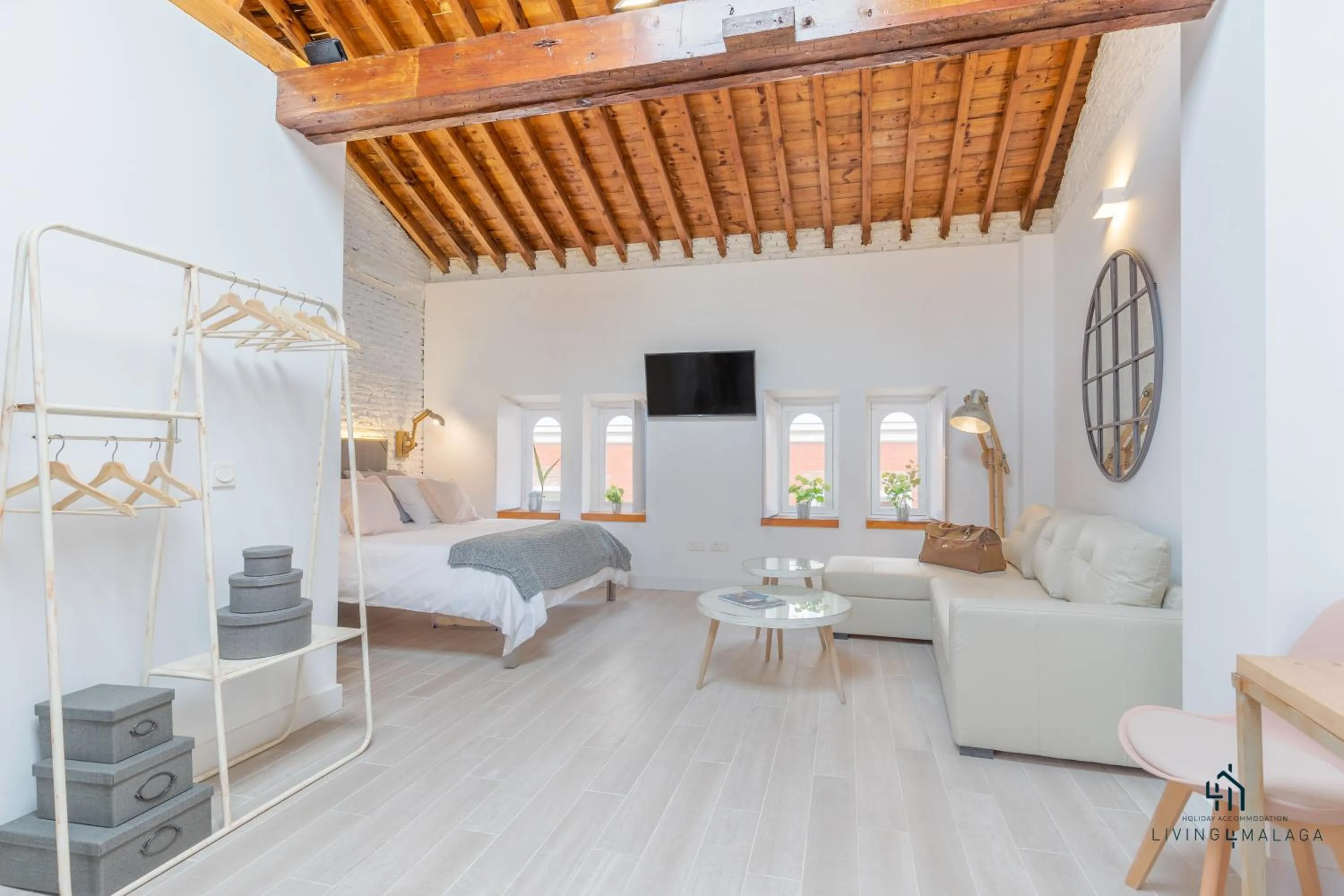 Bed in Living4Malaga Skyline Apartments