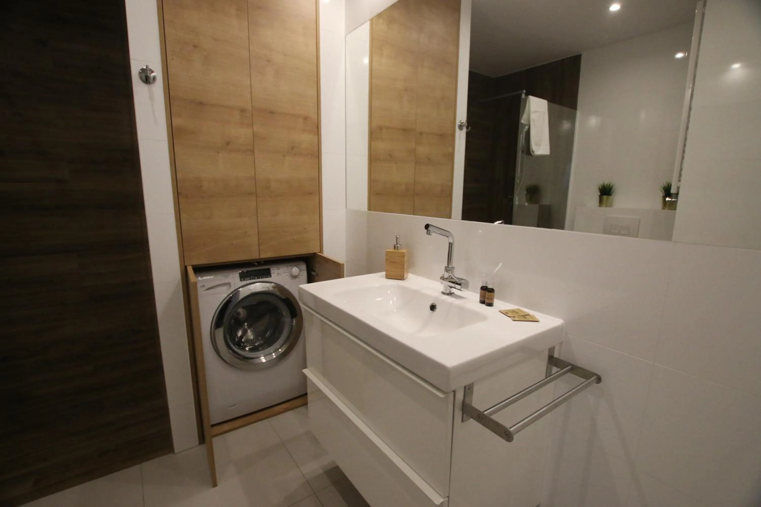 Shower in Browar Lubicz Residence