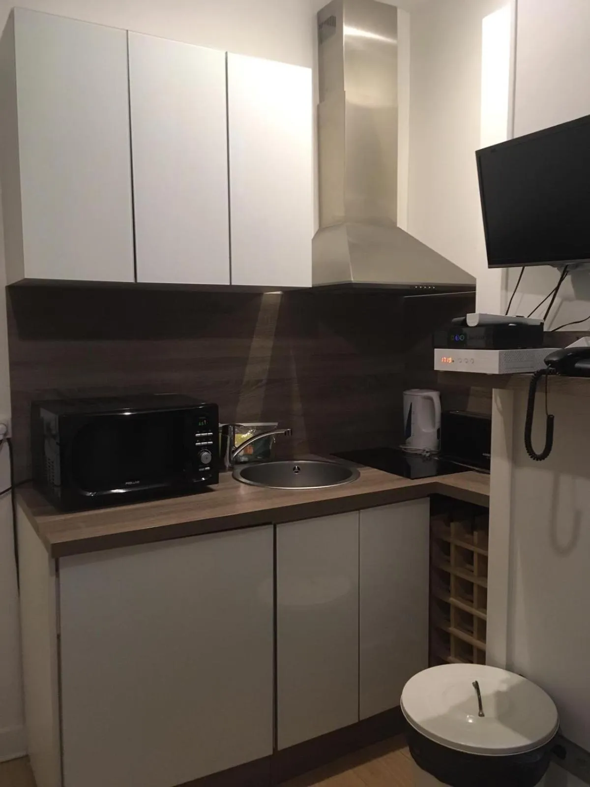 Kitchen or kitchenette in Bridgestreet - Opera Montmartre