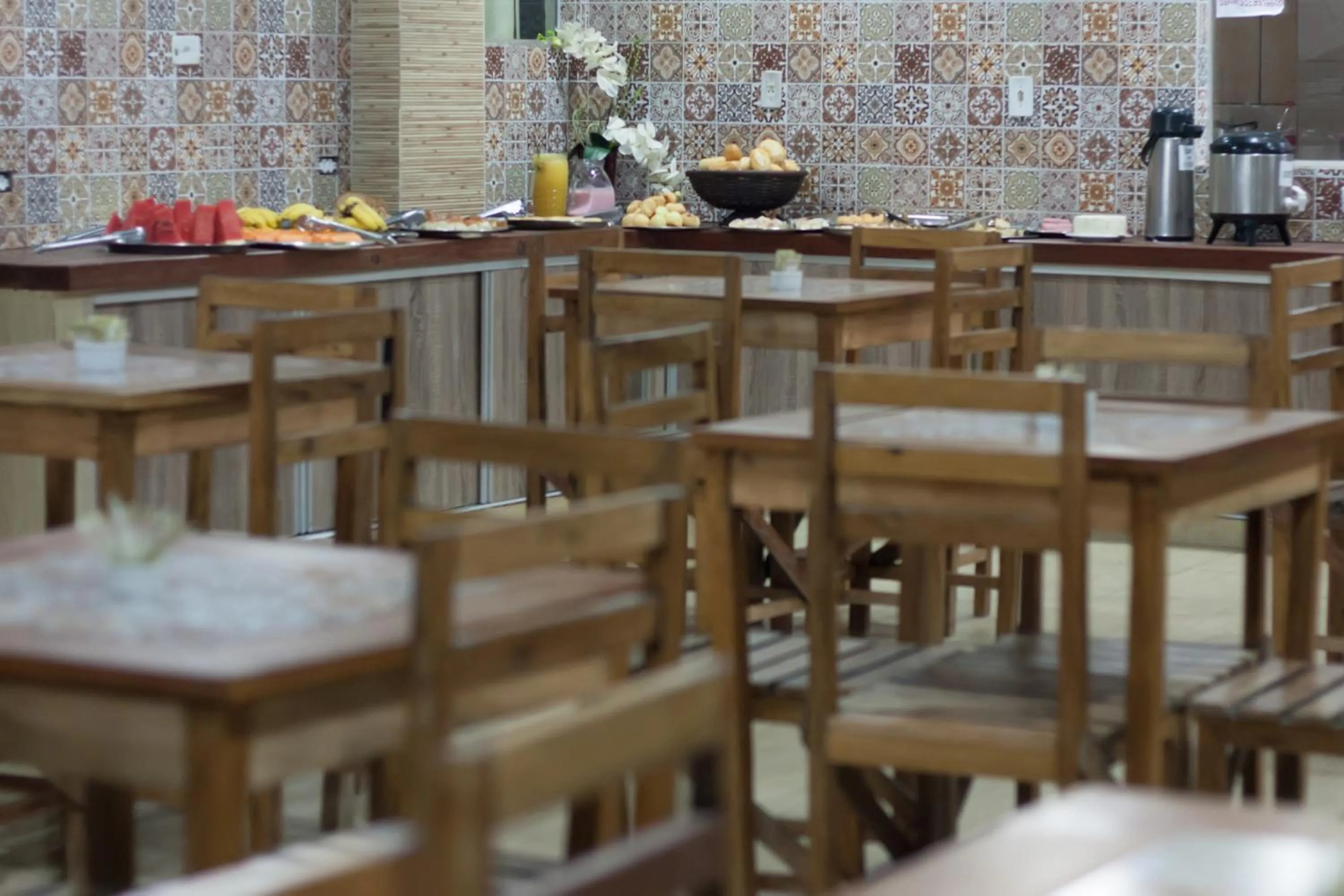 Restaurant/places to eat in Hotel Marina Torrano