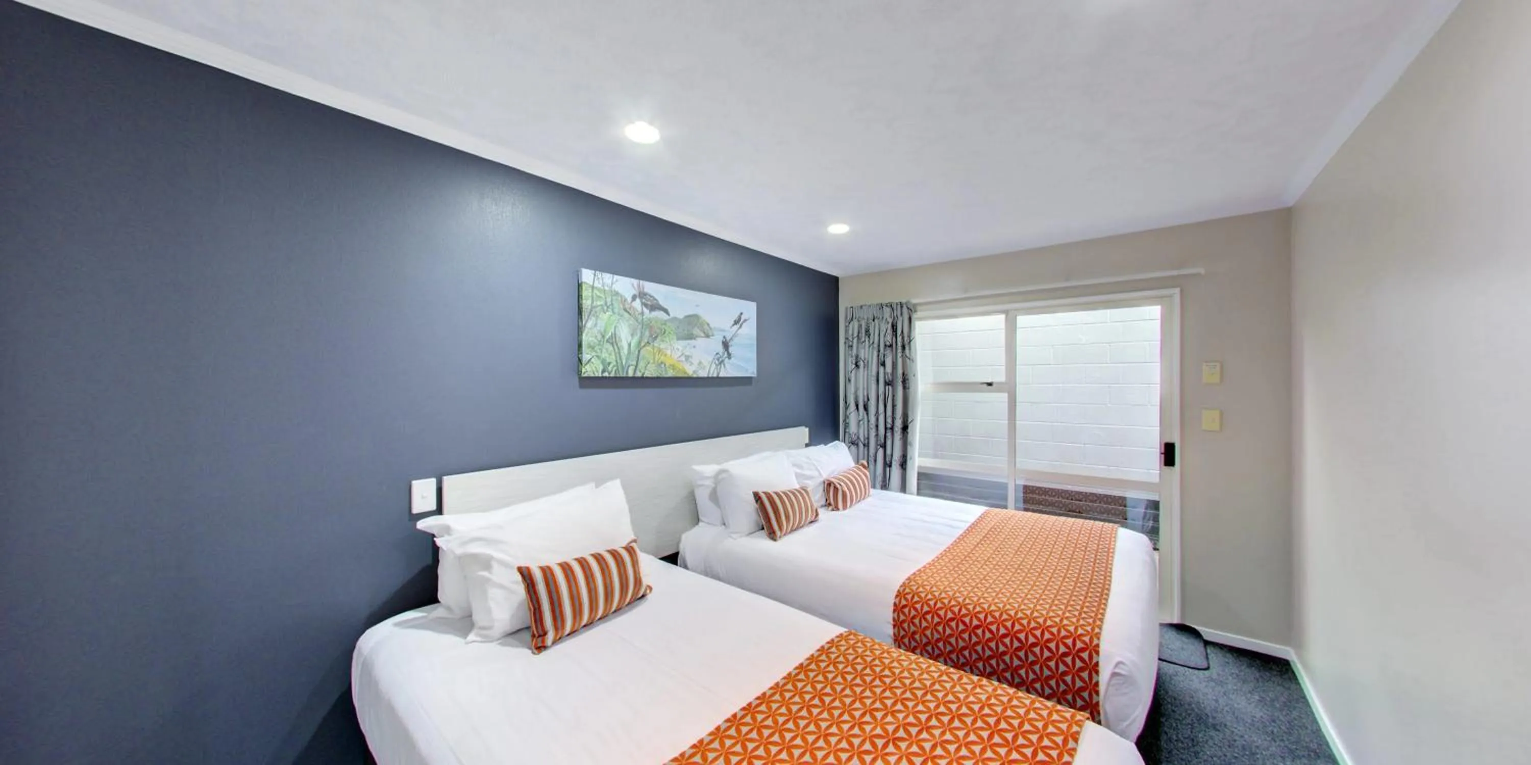 Bedroom, Bed in Capri on Fenton