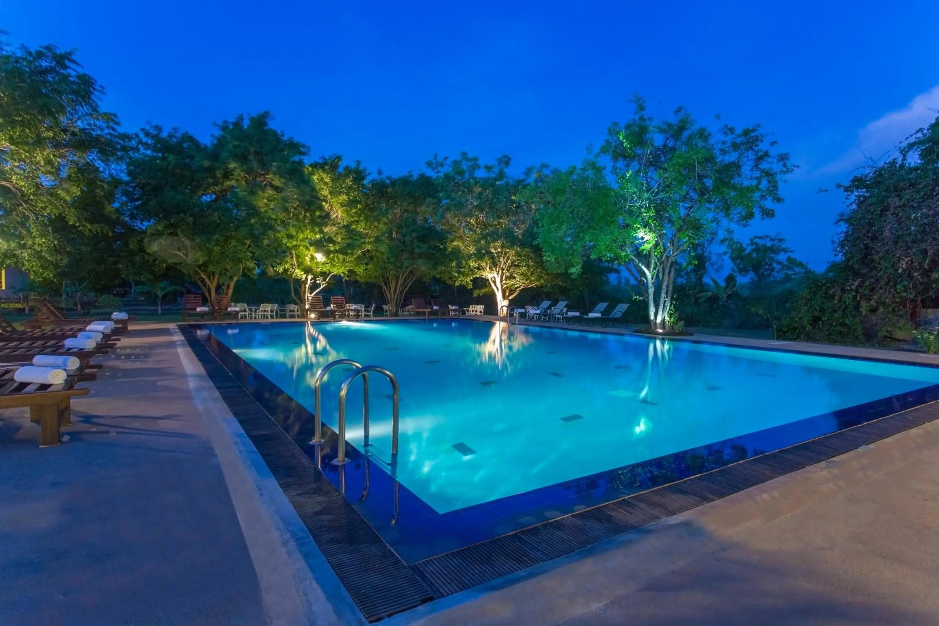 Night in Kassapa Lions Rock