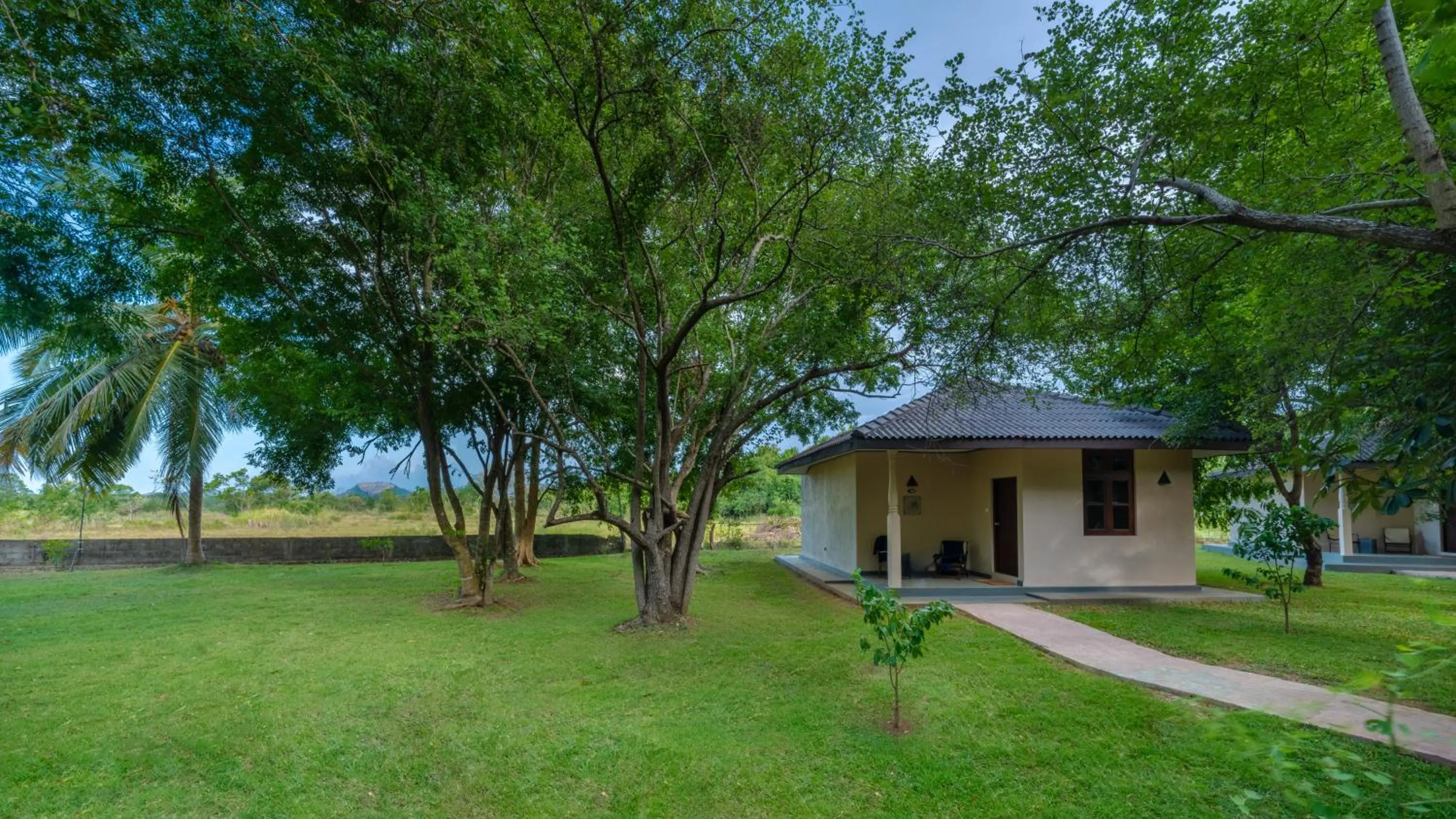 Property building in Kassapa Lions Rock