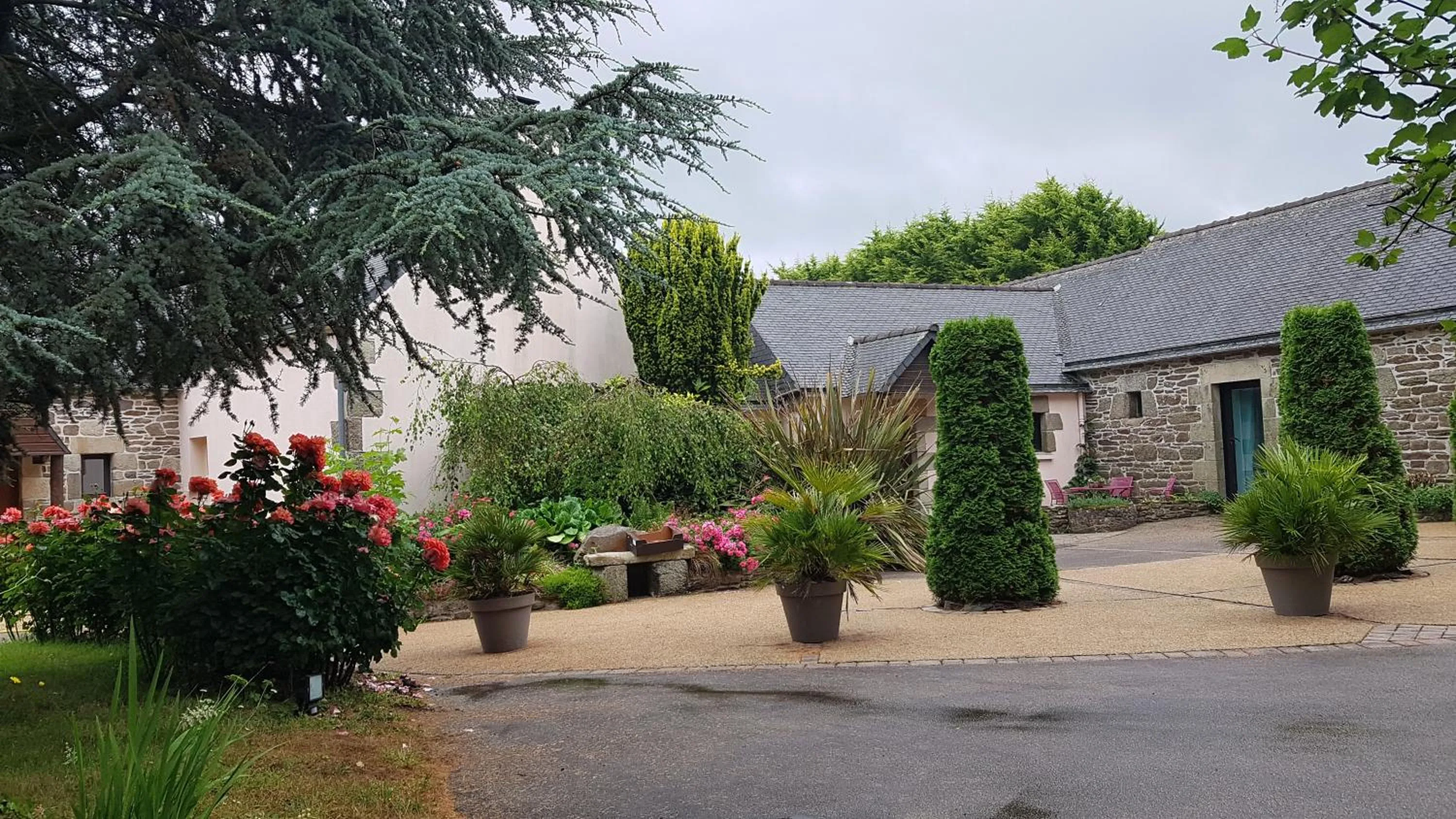 Facade/entrance in Chez Herveline Le Fer - Chambres et table d'hôtes