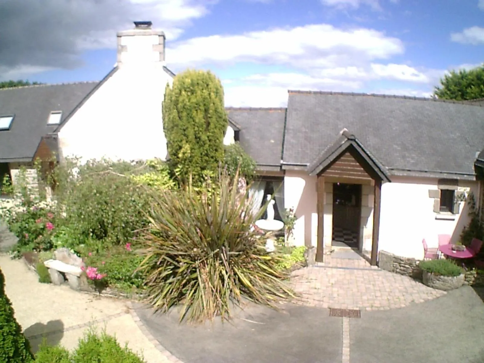 Facade/entrance in Chez Herveline Le Fer - Chambres et table d'hôtes