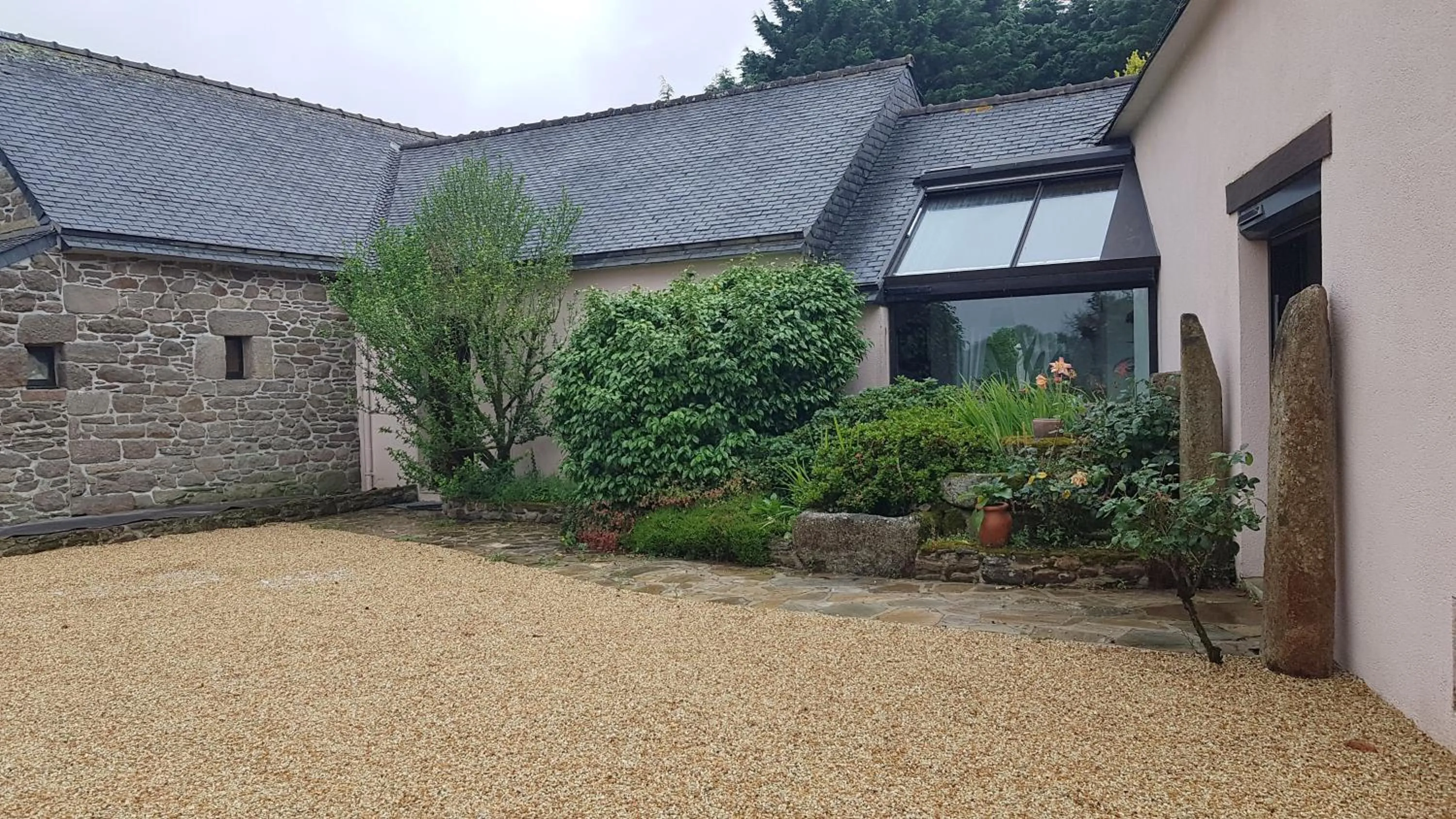 Facade/entrance in Chez Herveline Le Fer - Chambres et table d'hôtes