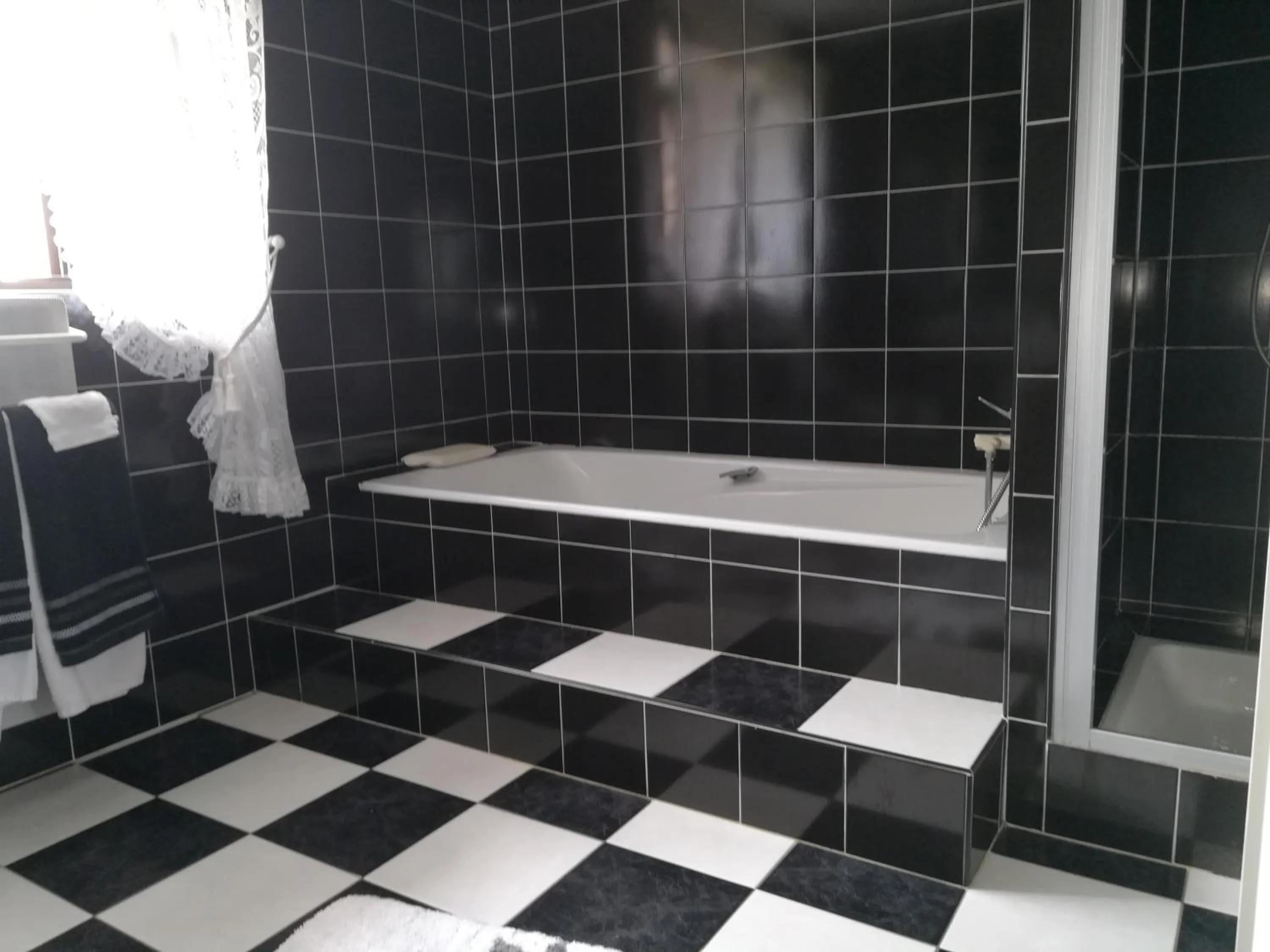 Bathroom in Chez Herveline Le Fer - Chambres et table d'hôtes