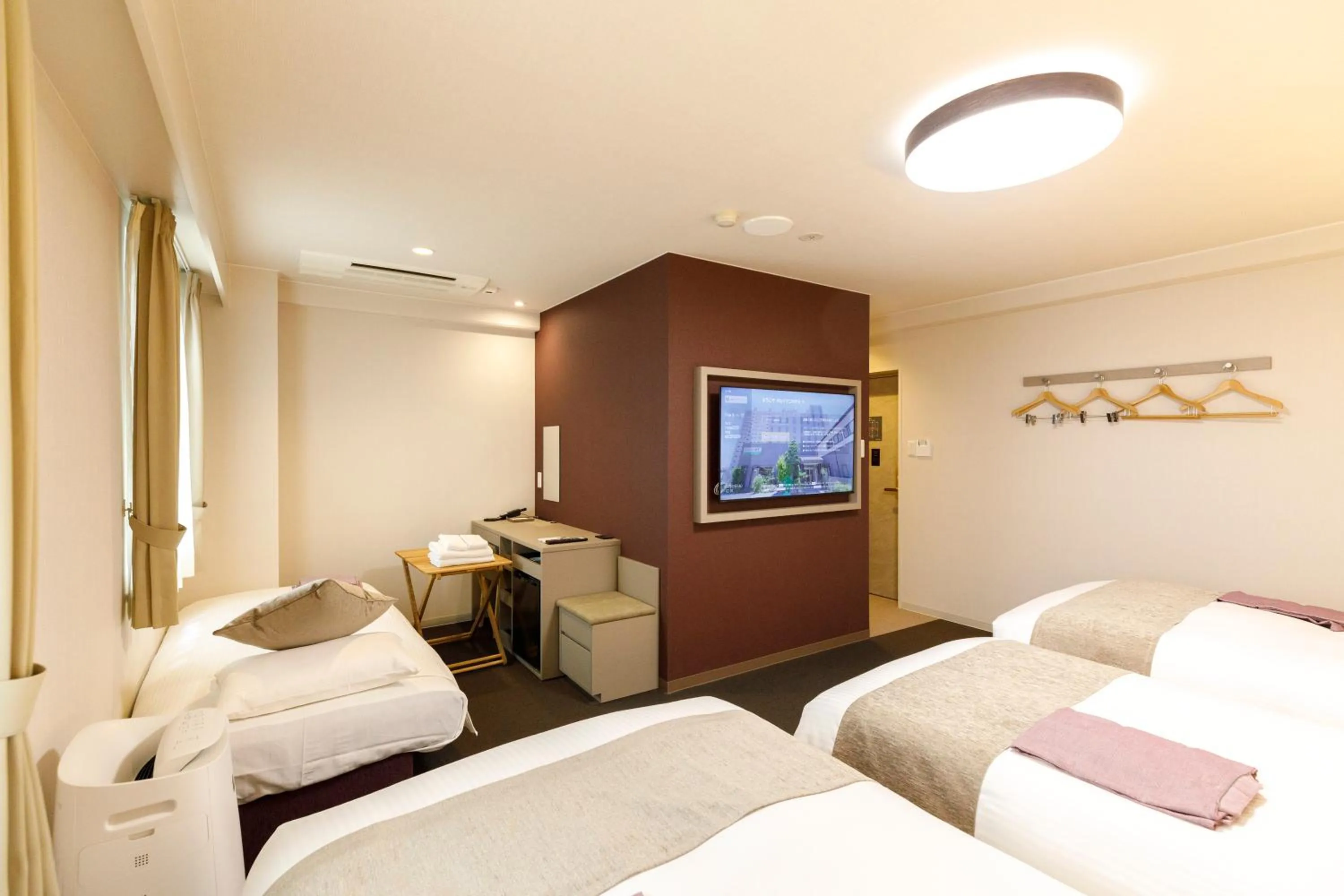 Bedroom, Bed in Inuyama Miyako Hotel