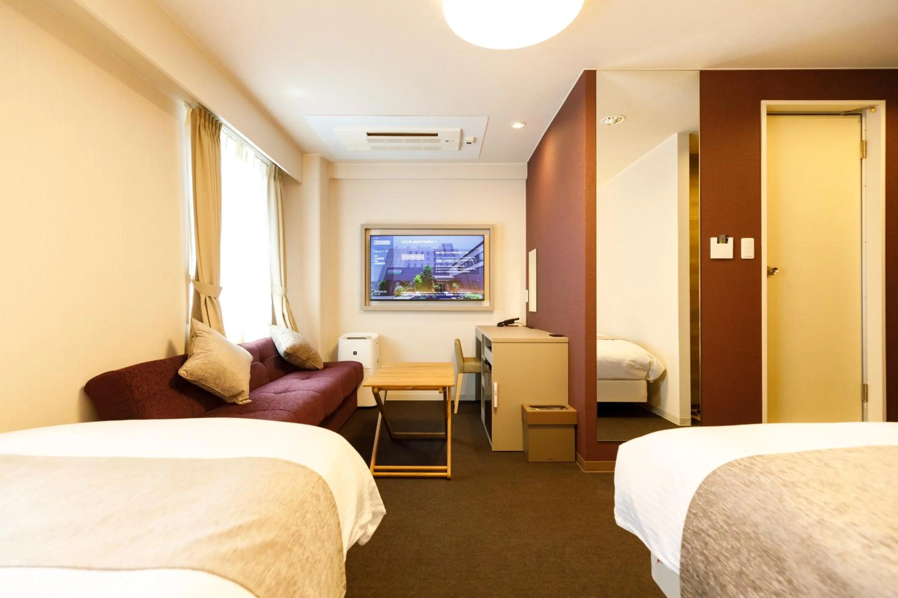 Photo of the whole room, Bed in Inuyama Miyako Hotel