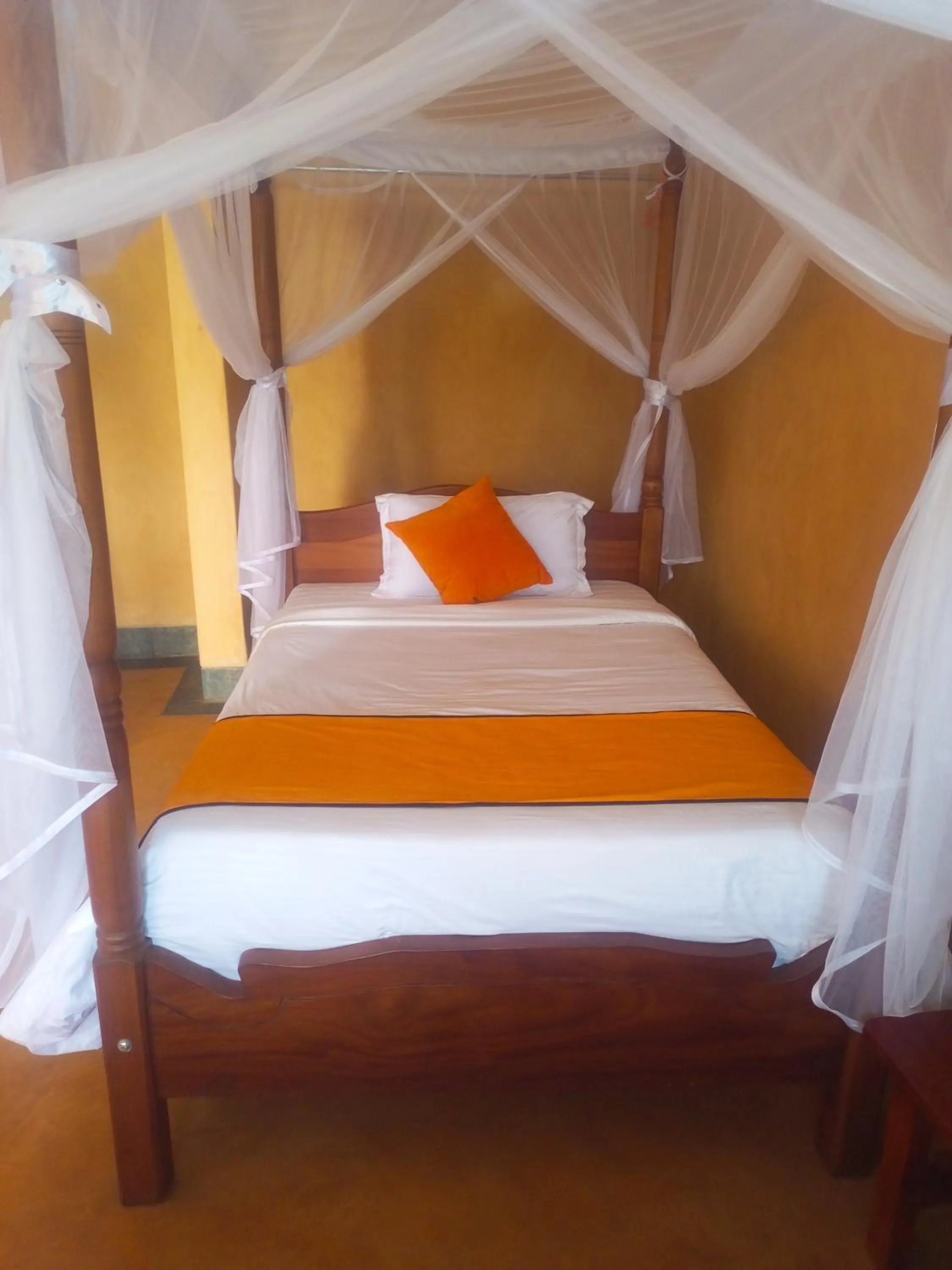 Bed in New Court View Hotel