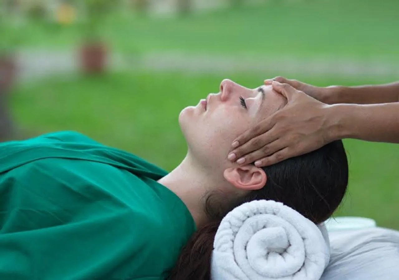 Massage in Somatheeram Ayurveda village