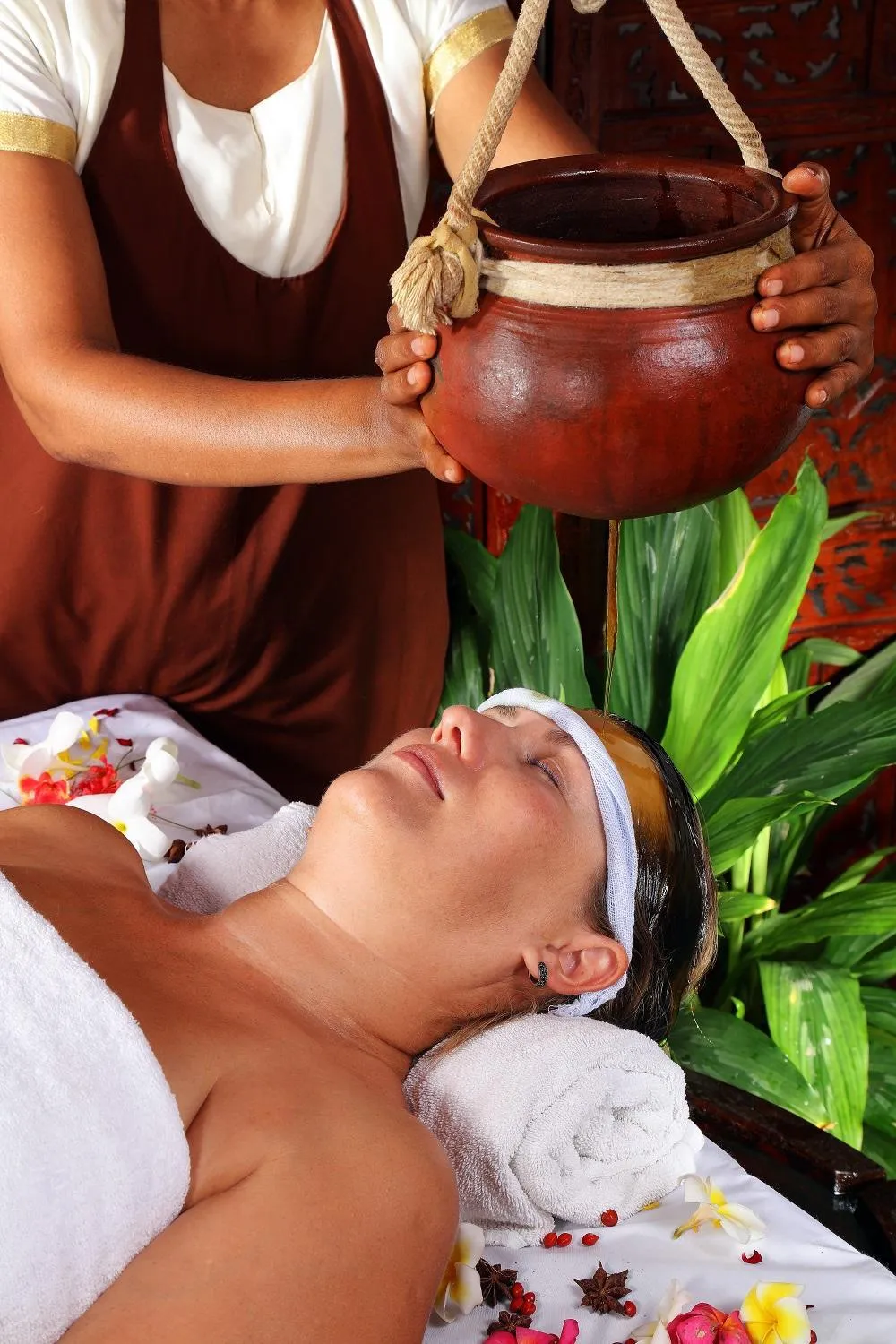 Massage in Somatheeram Ayurveda village