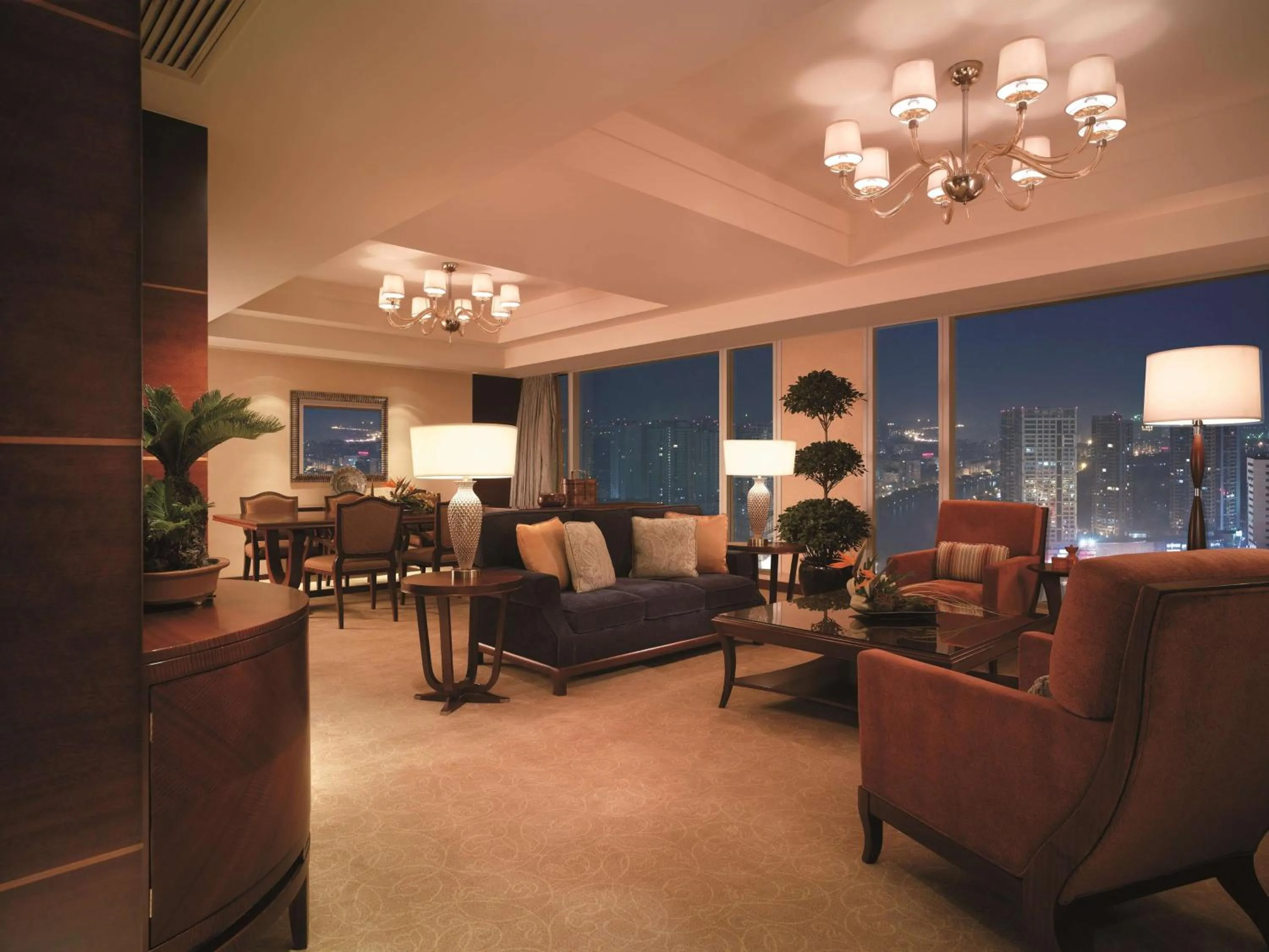Photo of the whole room in Shangri-La Chengdu