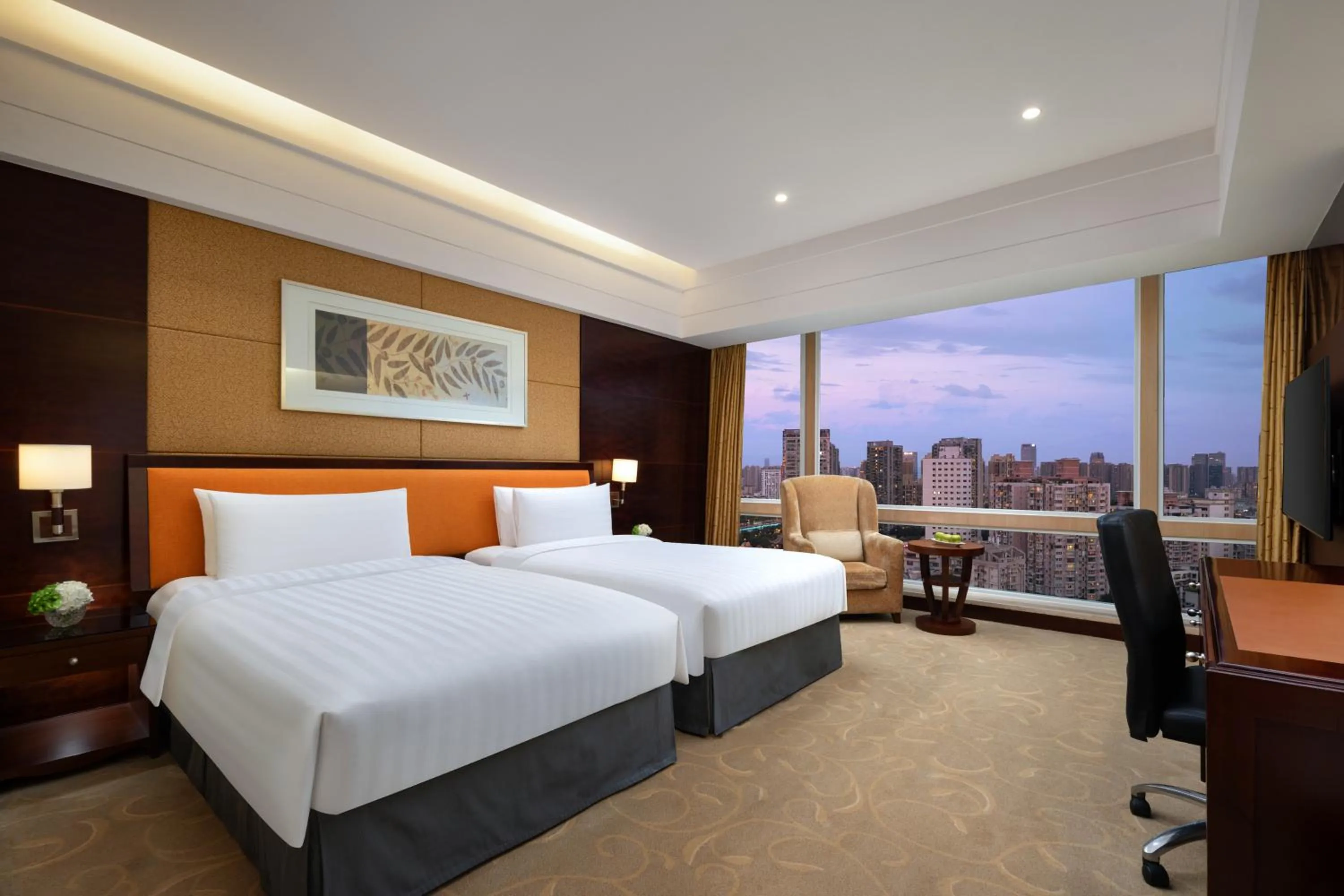 View (from property/room), Bed in Shangri-La Chengdu