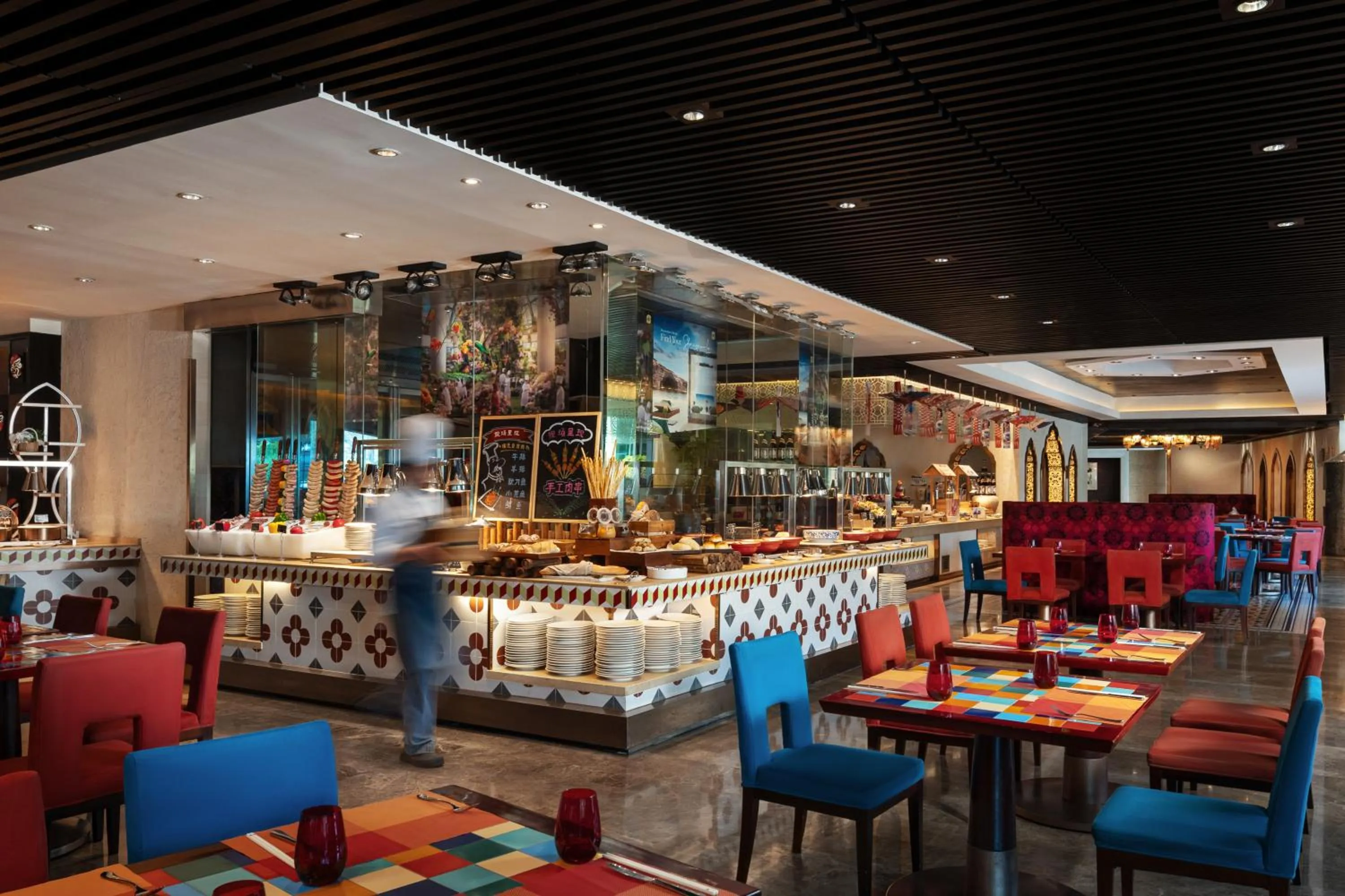 Restaurant/places to eat in Shangri-La Chengdu