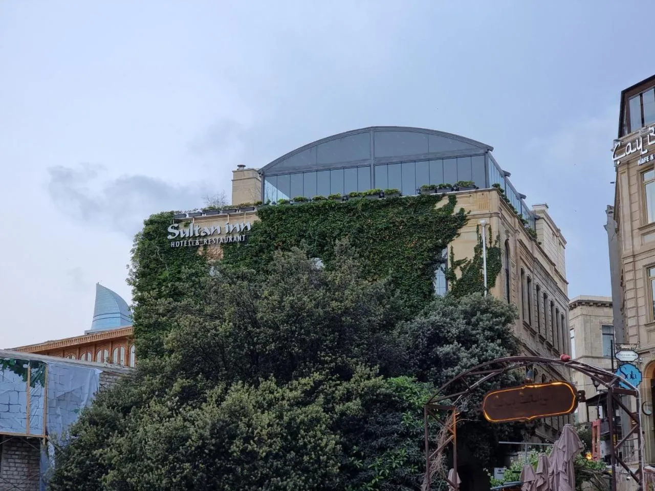 Property building in Sultan Inn Boutique Hotel