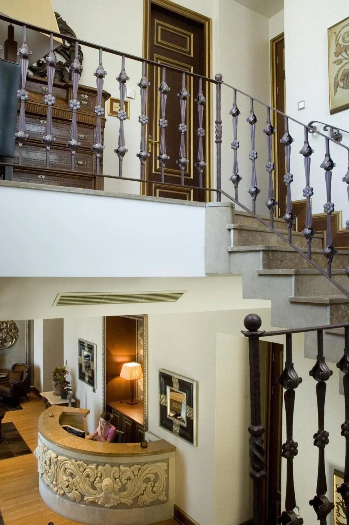 Lobby or reception in Sultan Inn Boutique Hotel