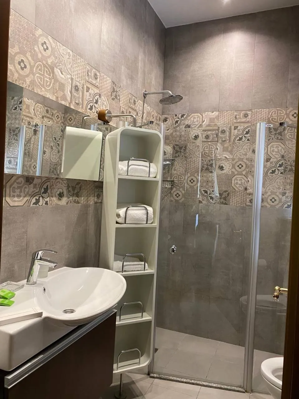 Bathroom in Sultan Inn Boutique Hotel