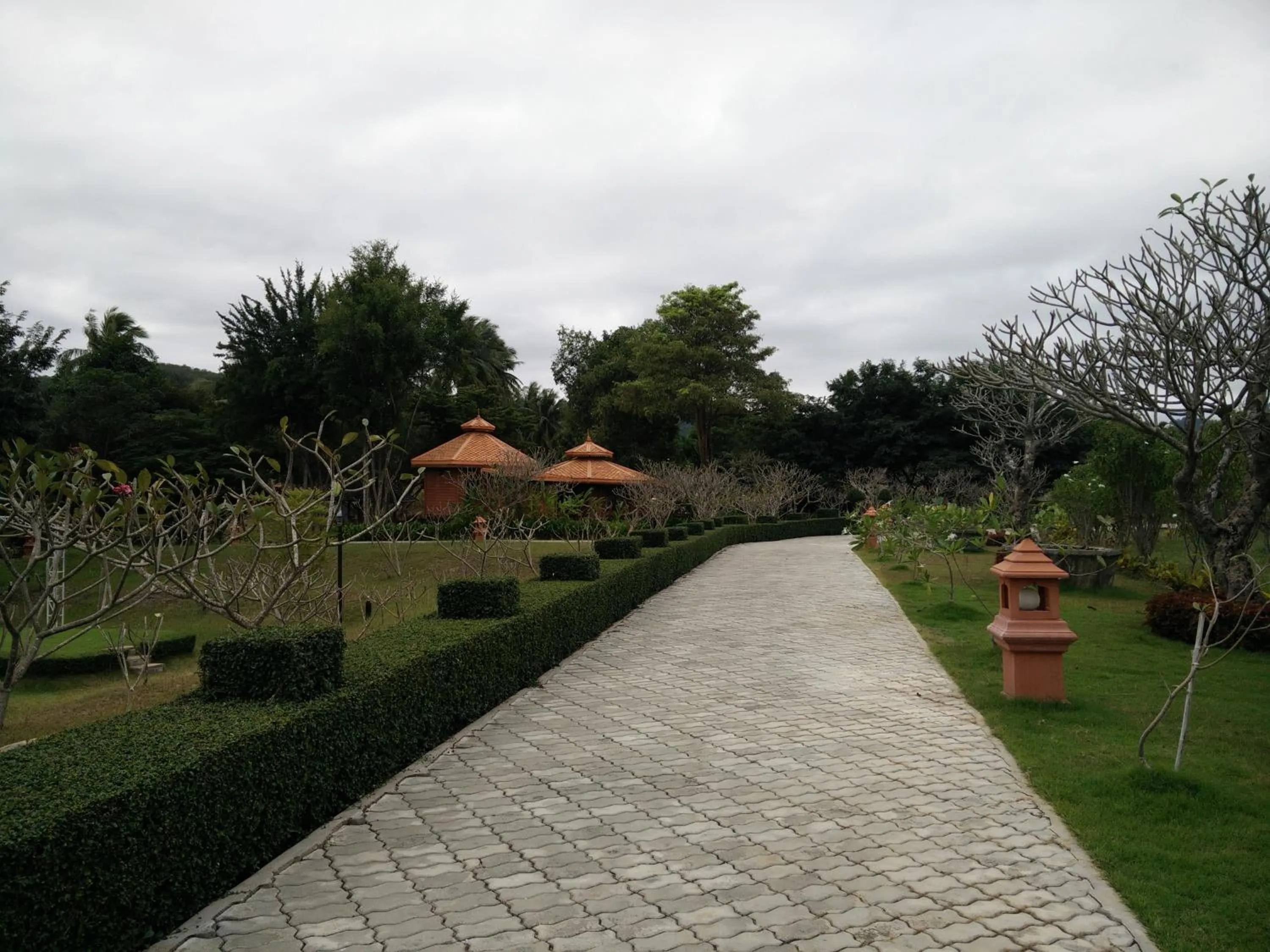 Garden in Lilawalai Resort
