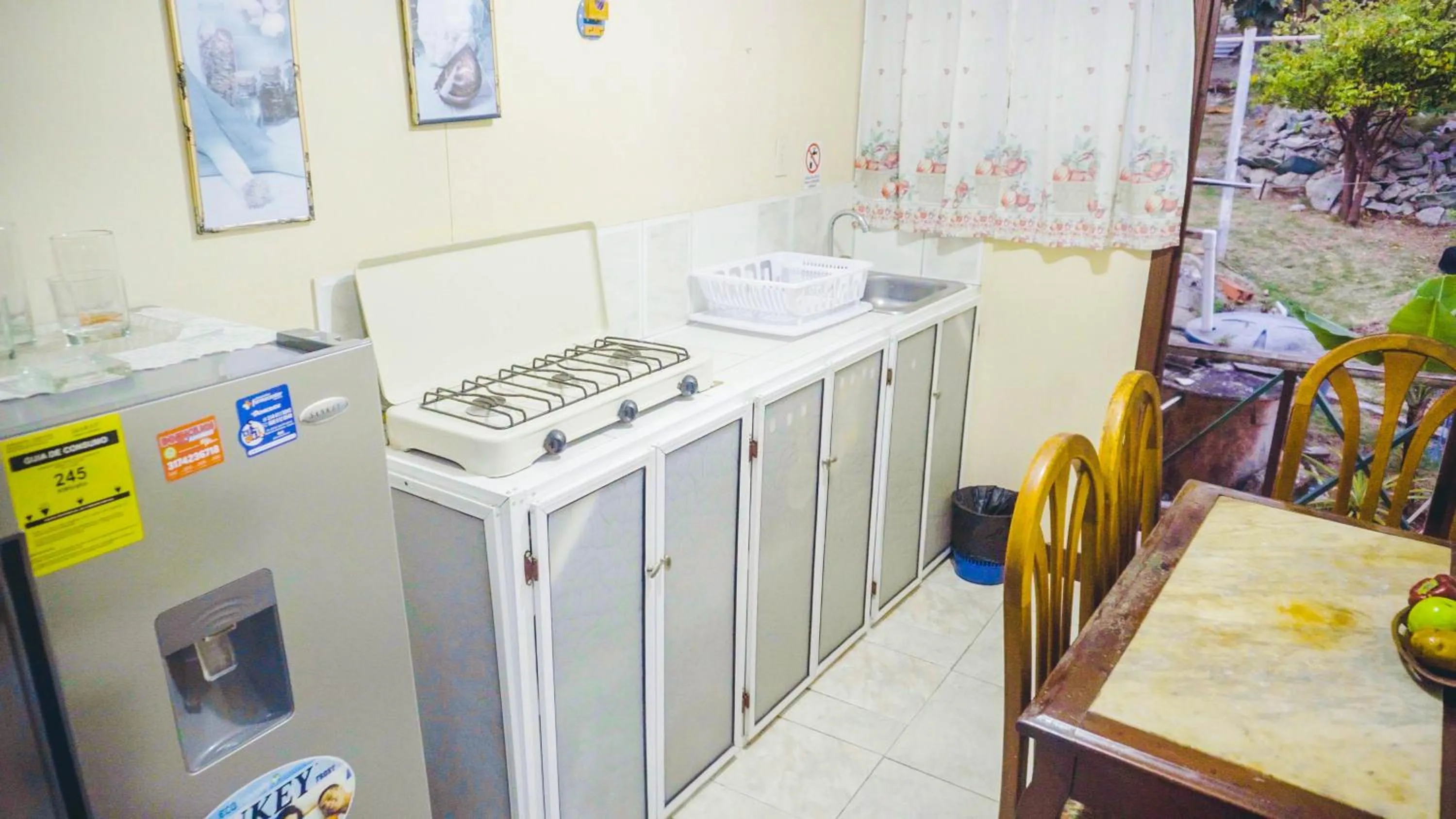 Kitchen or kitchenette in Posada Nativa Miss Trinie