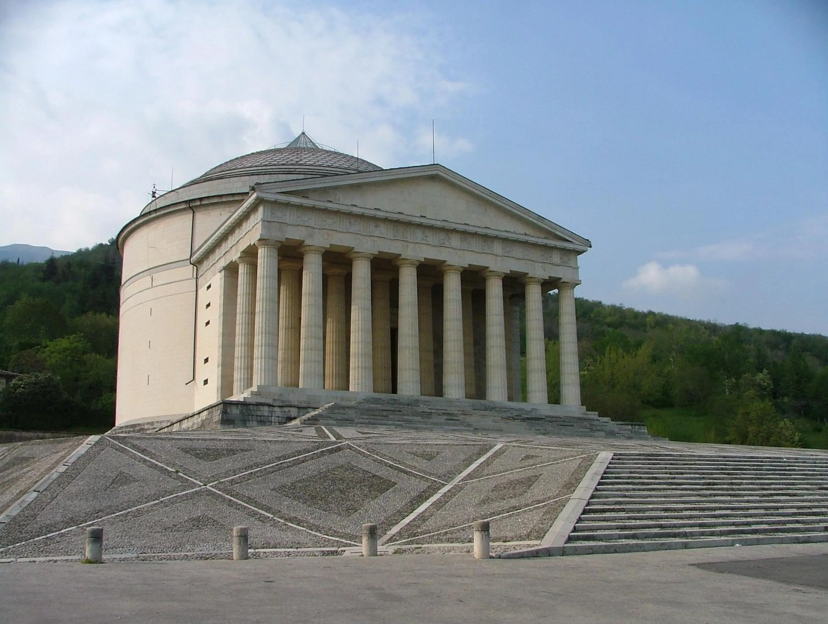 Nearby landmark in Hotel Villa Ca' Sette