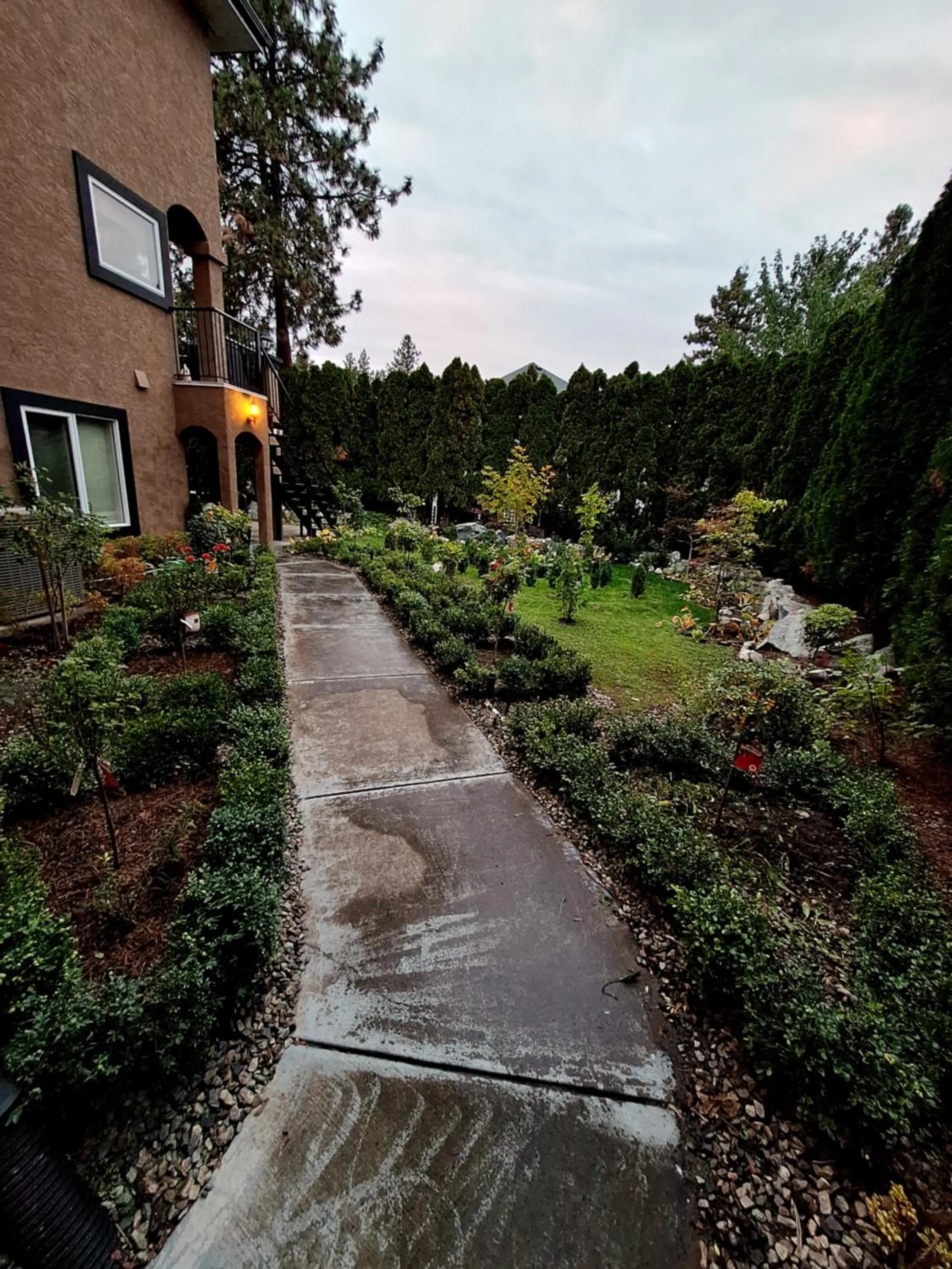 Property building in Villa Bellissimo FranTalia - Néo-Classical Résidence & Galleriséum