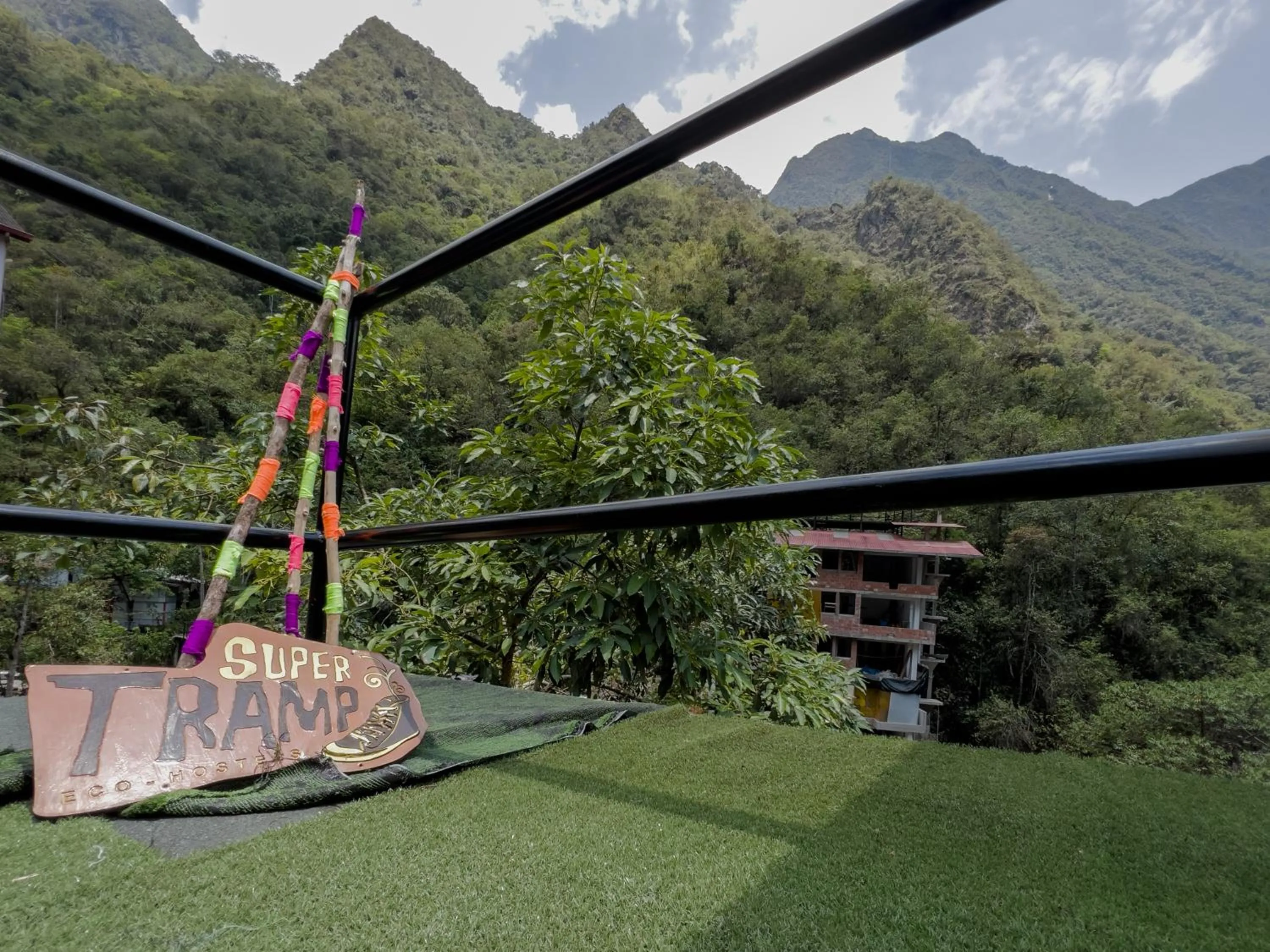 Garden in Supertramp Hostel Machupicchu