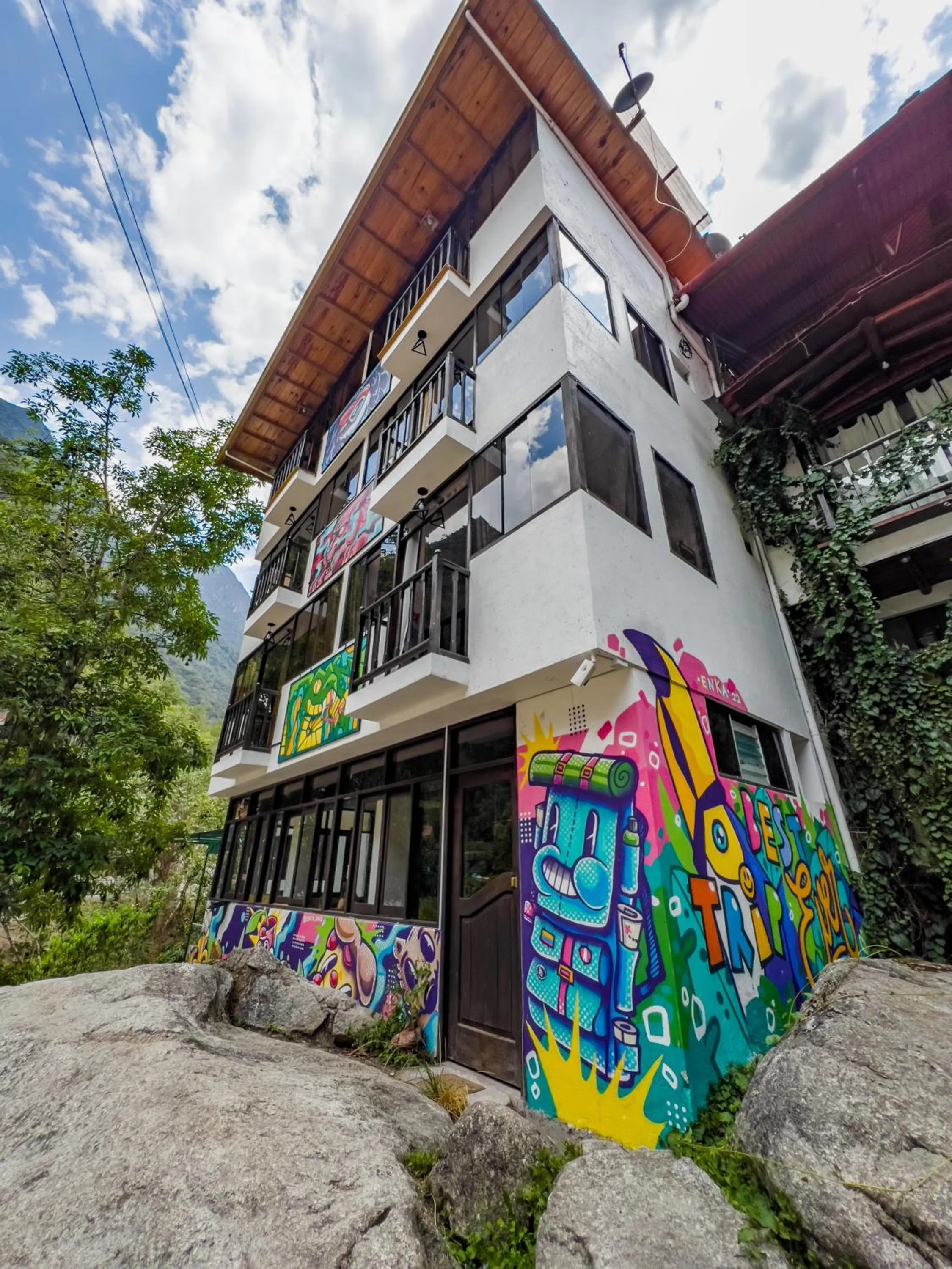 Property building in Supertramp Hostel Machupicchu