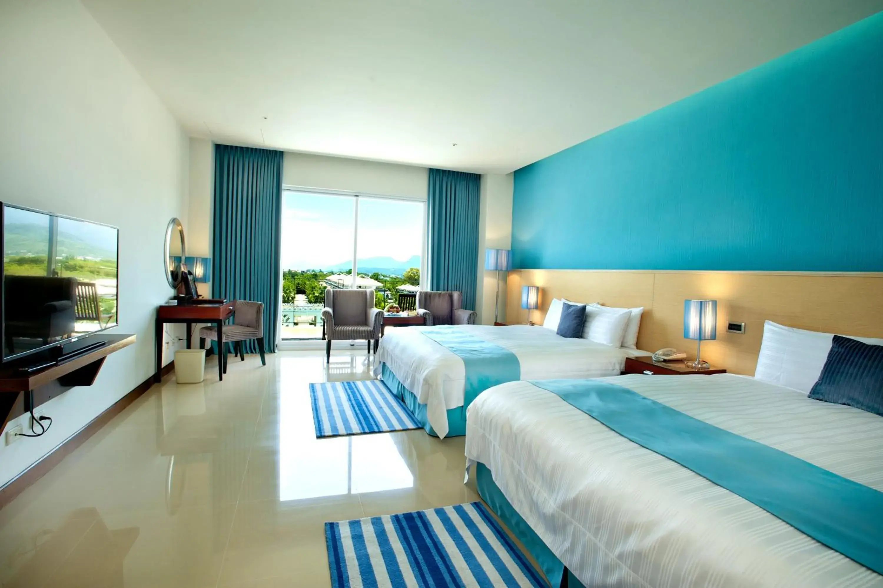 Family Room in Papago International Resort Family Room in Papago International Resort