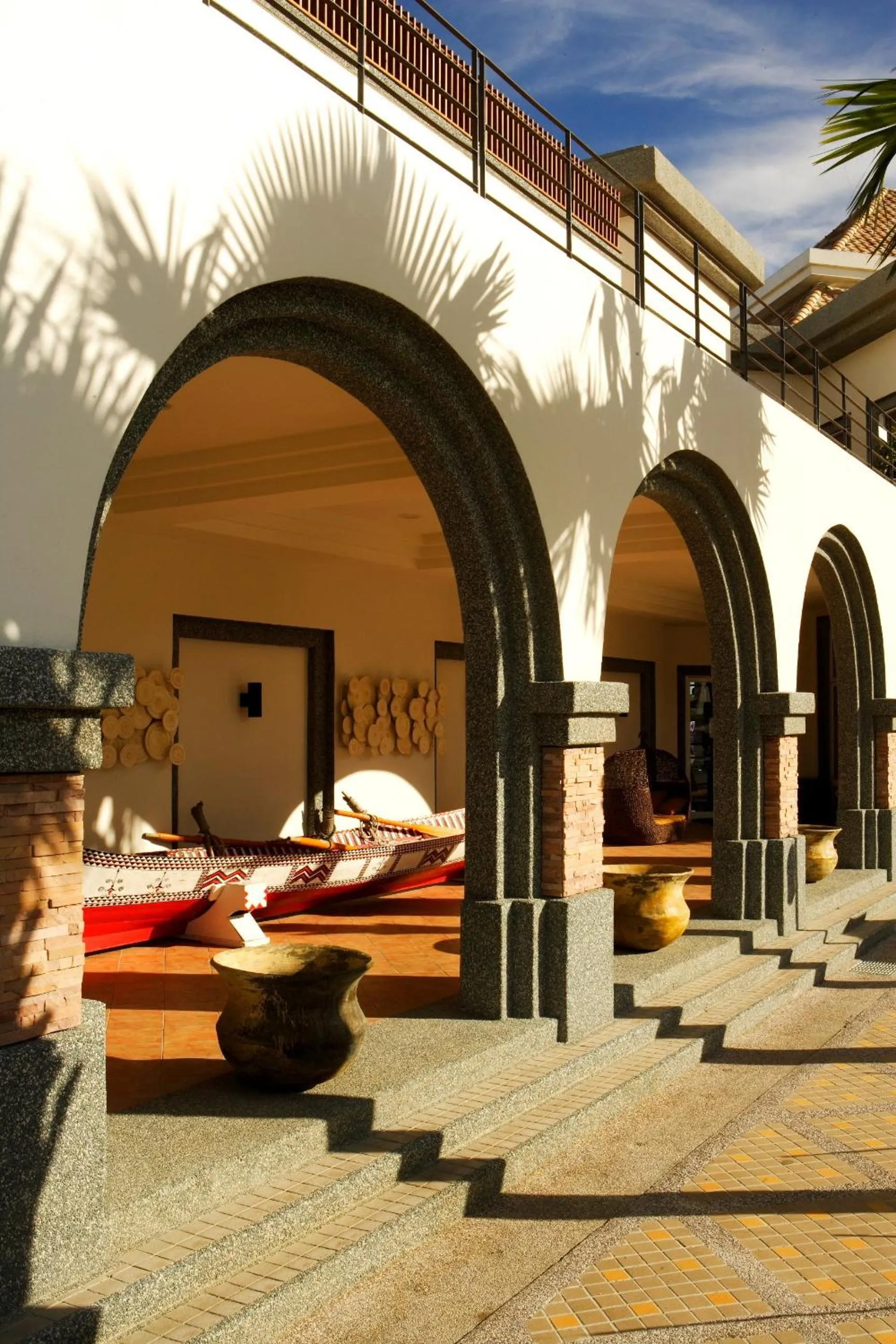 Facade/entrance in Papago International Resort