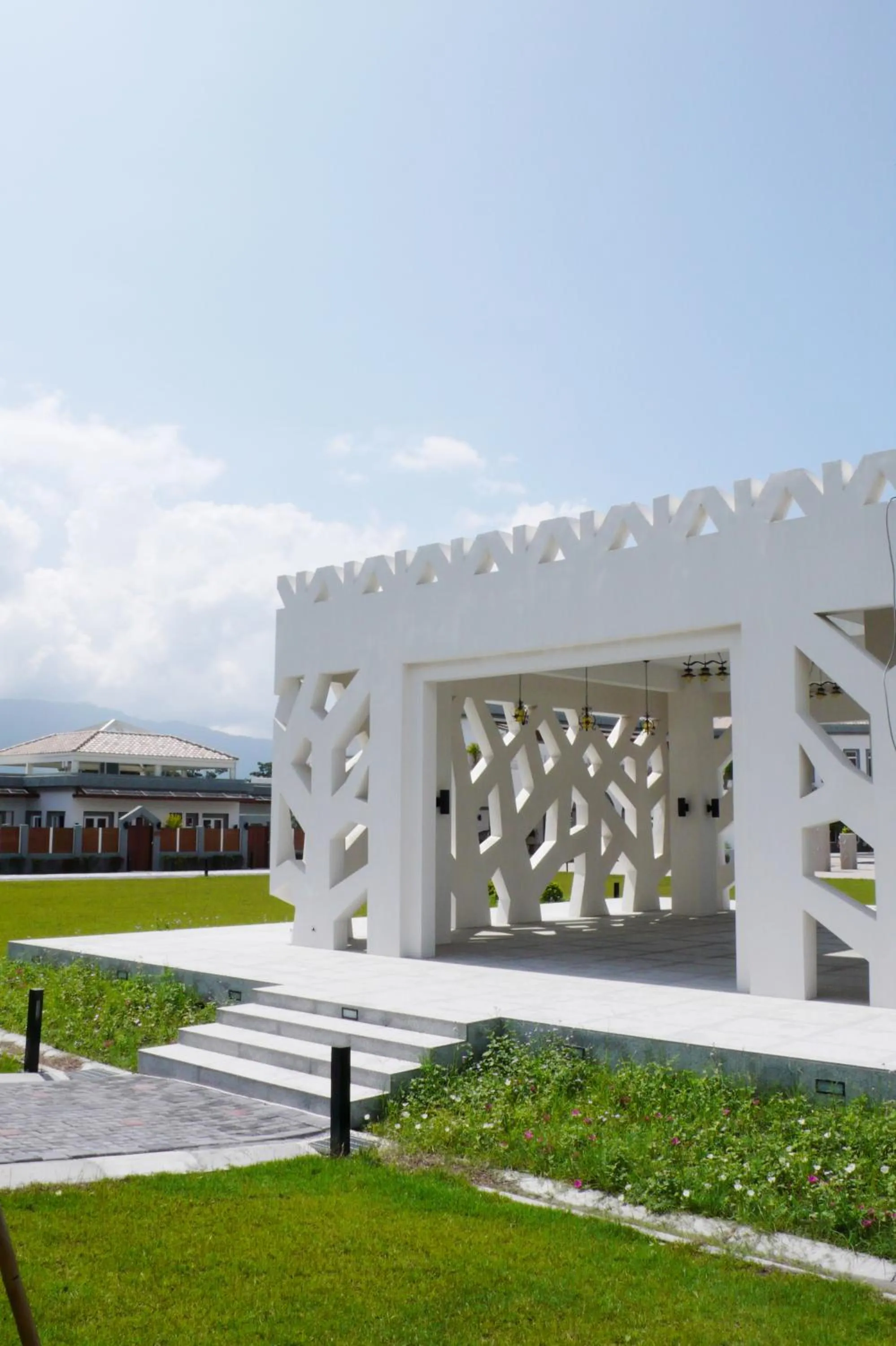 Facade/entrance in Papago International Resort