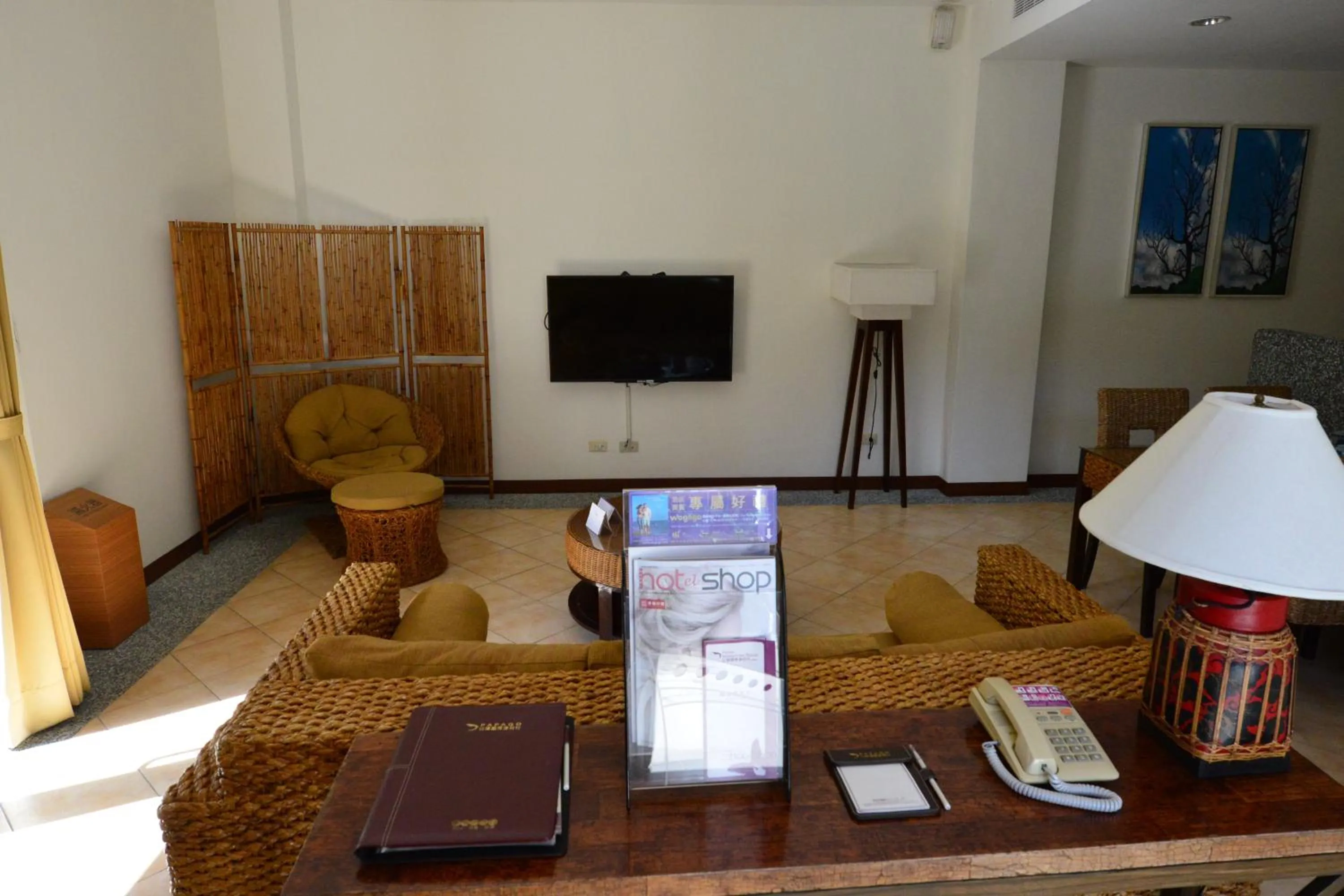 Living room in Papago International Resort