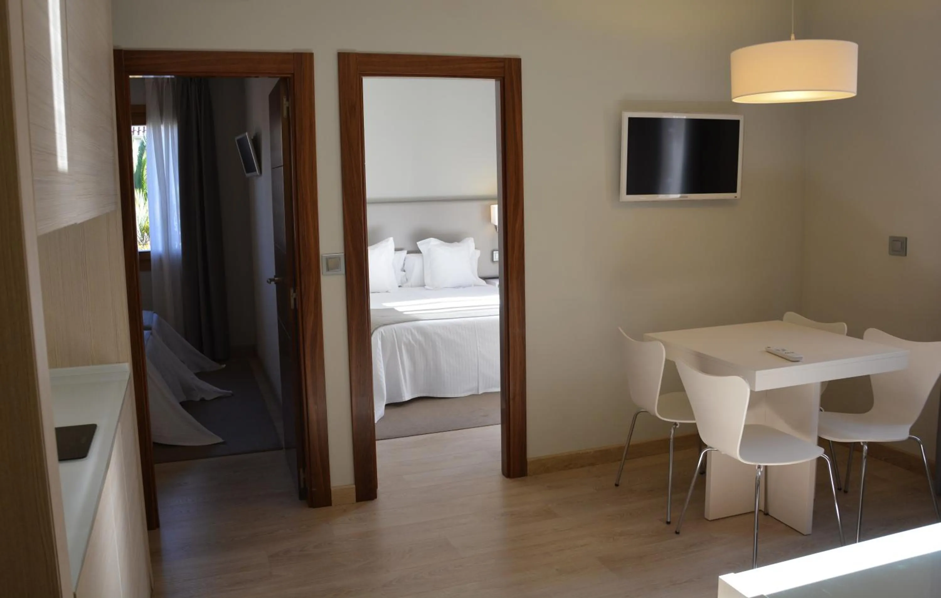 Photo of the whole room, Bed in Tinas de Pechon