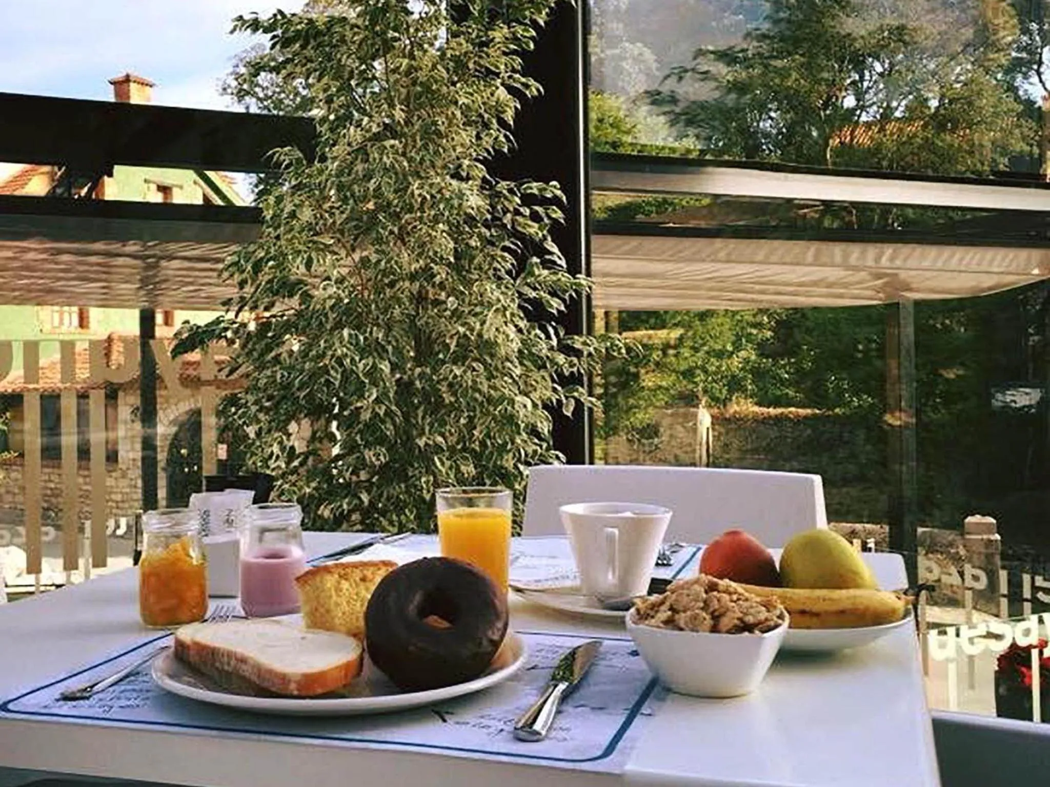 Breakfast in Tinas de Pechon