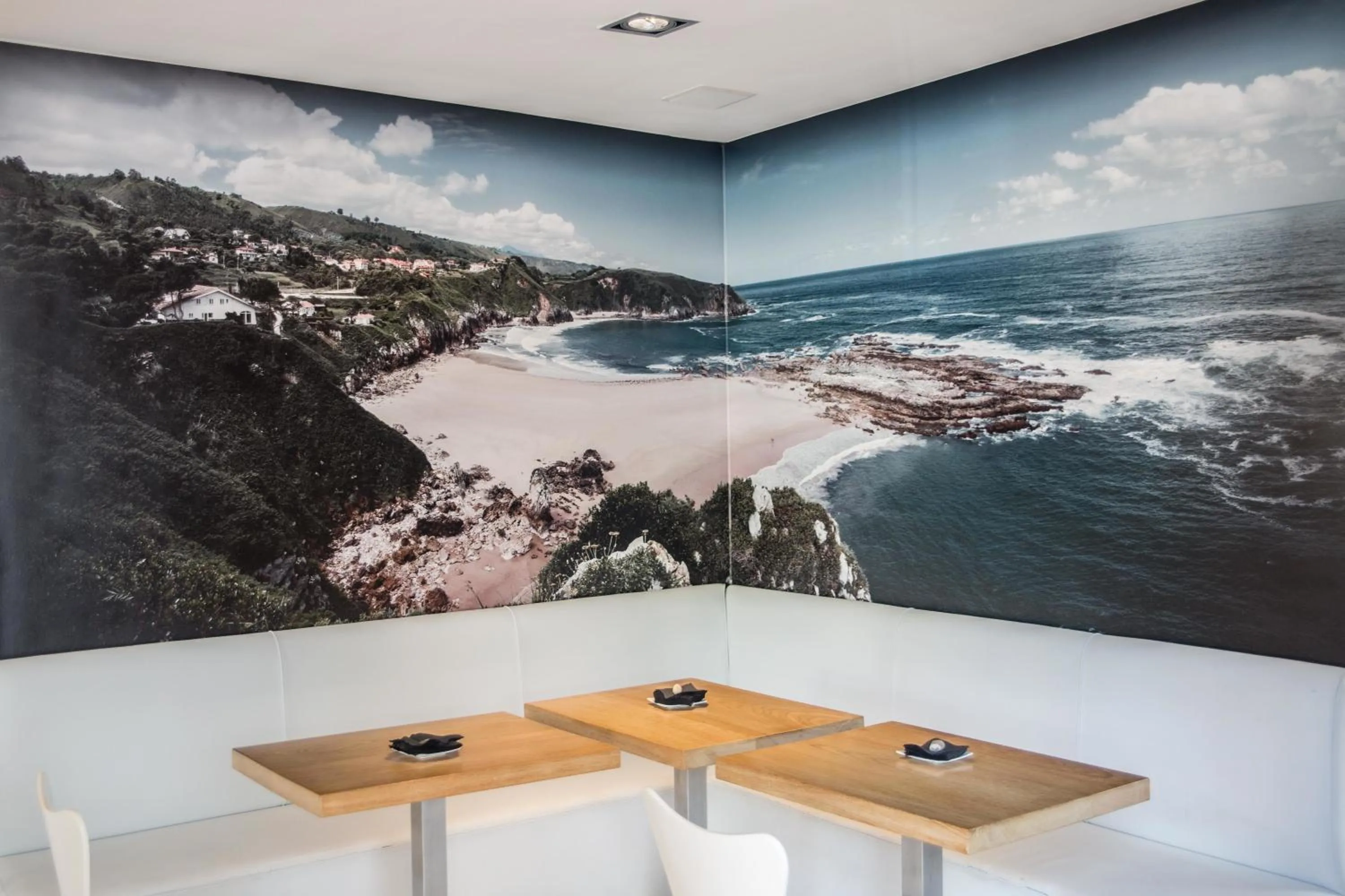 Lounge or bar in Tinas de Pechon